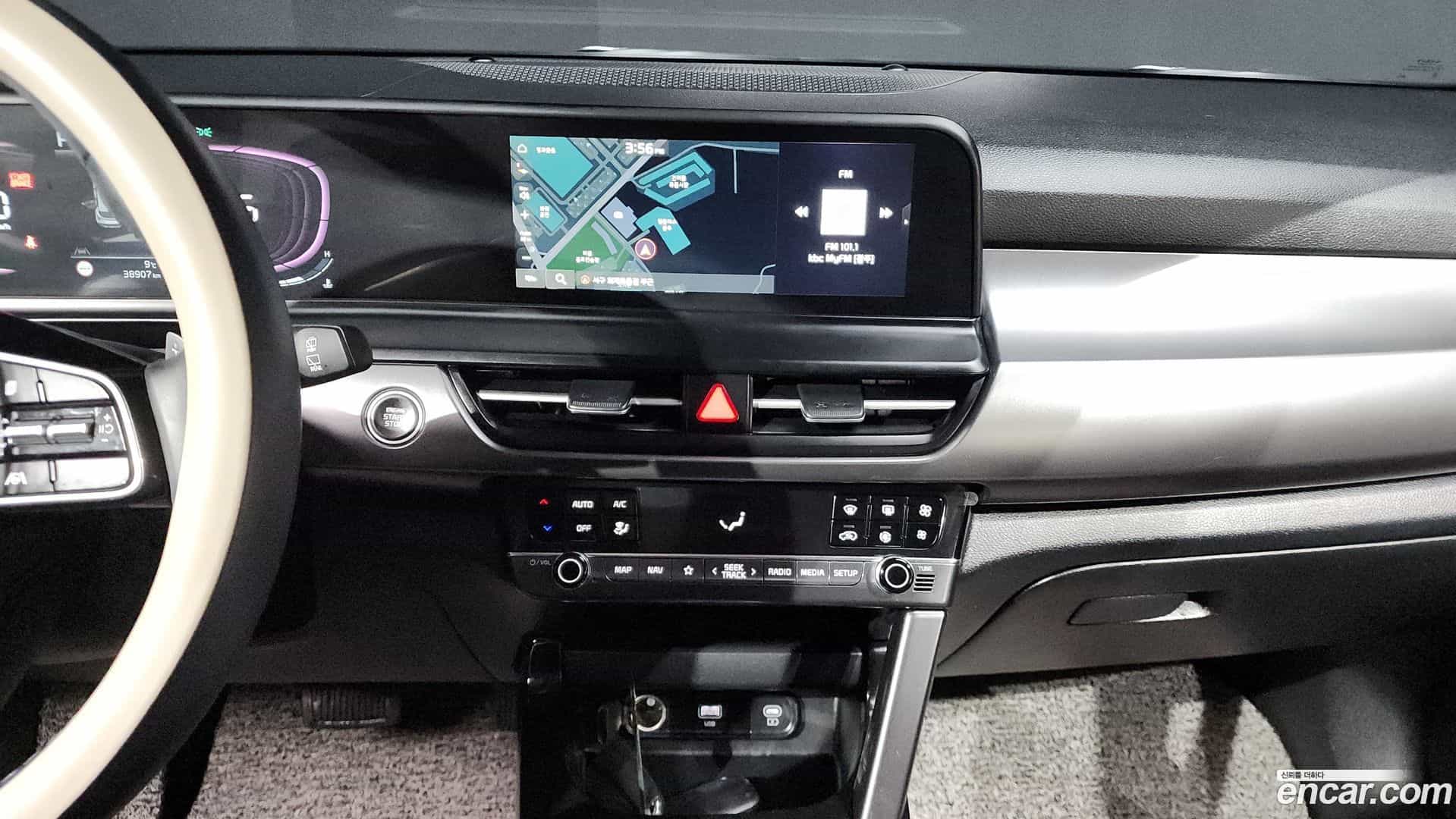 Seltos Kia 2023.8-OPTION-018