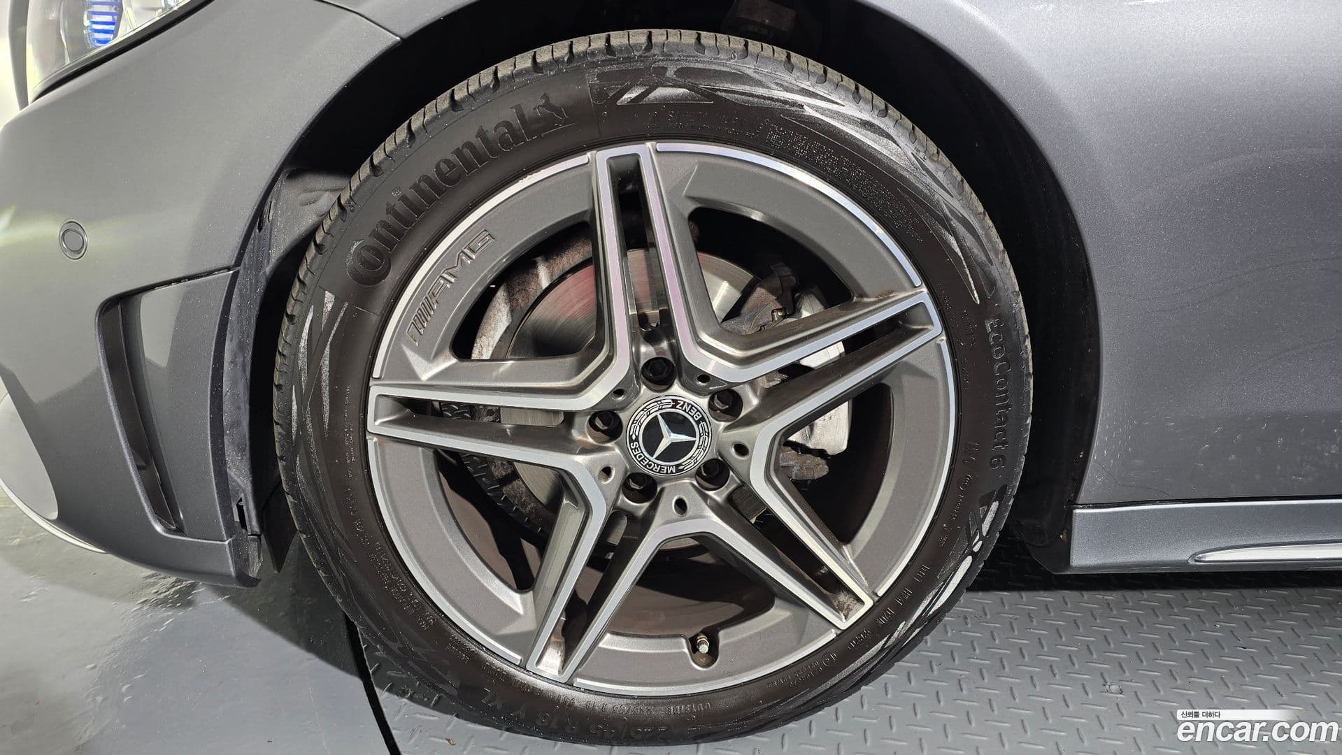 Main__Slider__Photo:C-Class Mercedes-Benz 2020.11-4