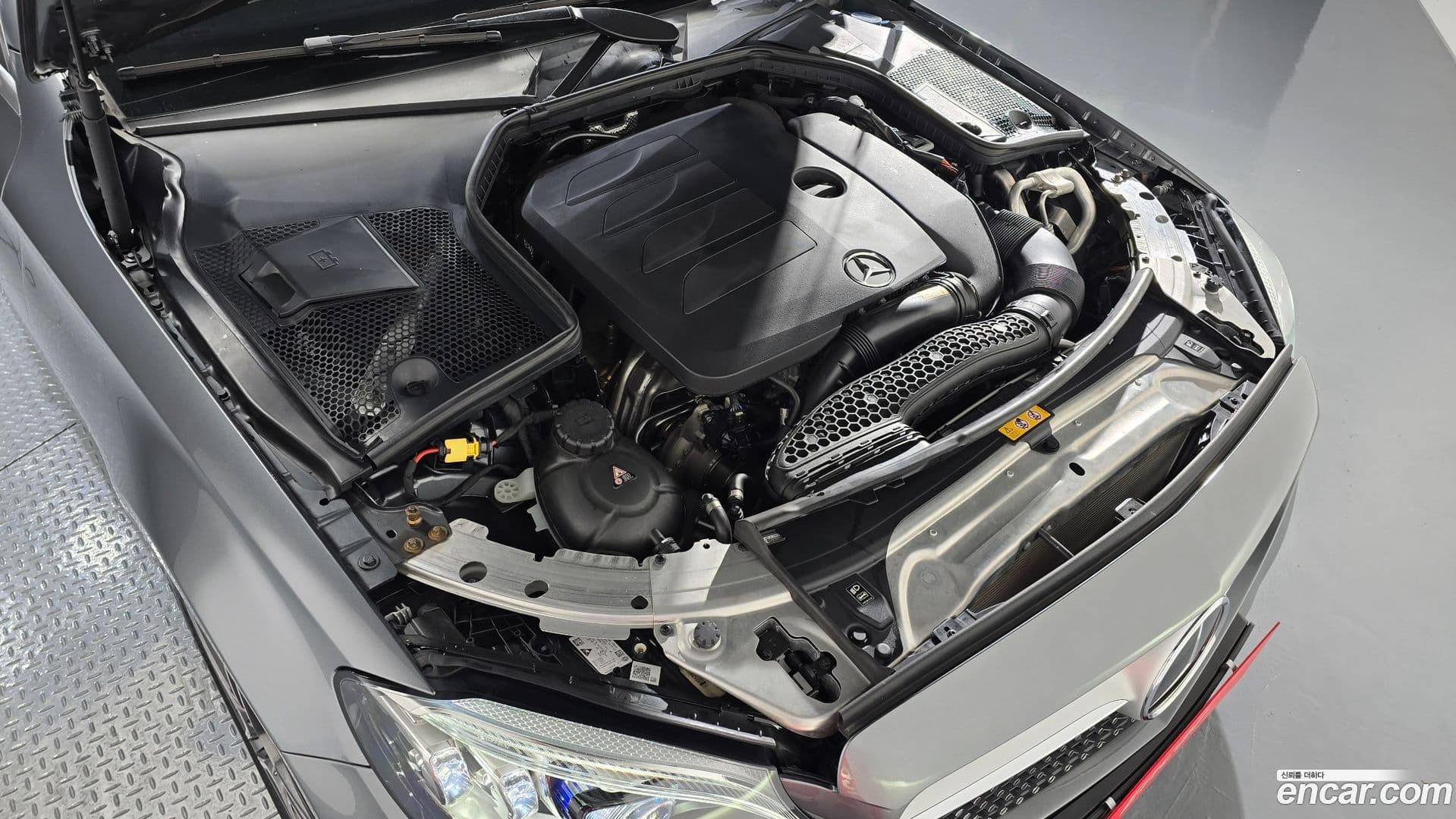 Main__Slider__Photo:C-Class Mercedes-Benz 2020.11-5