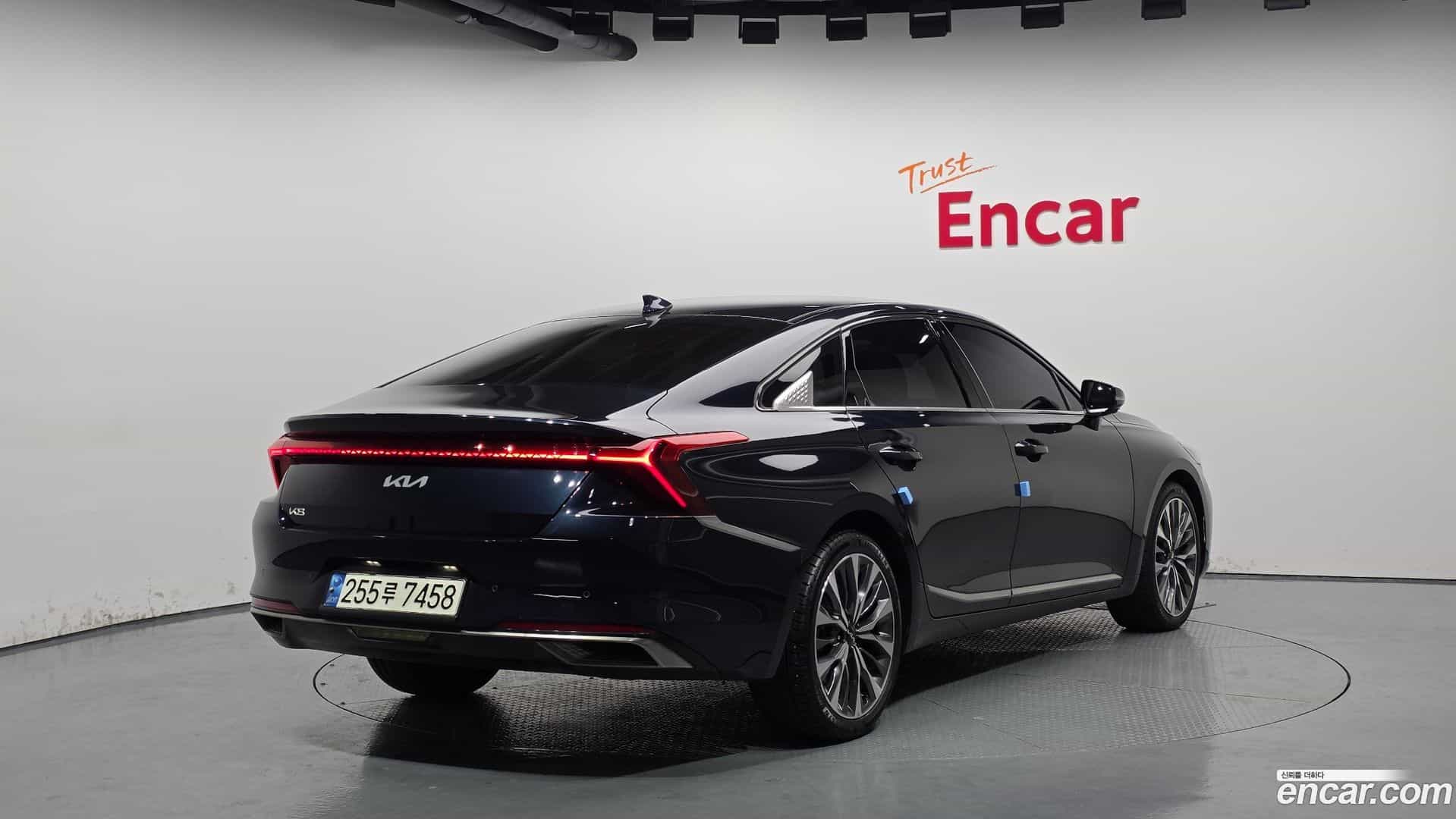 K8 Kia 2021.10-OUTER-002