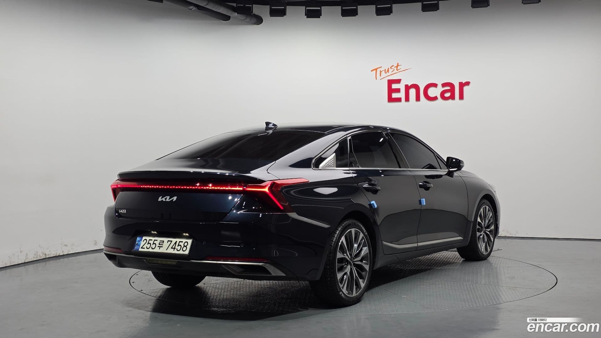 Main__Slider__Photo:K8 Kia 2021.10-1