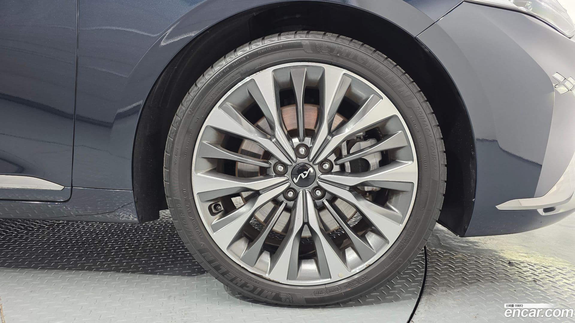 Main__Slider__Photo:K8 Kia 2021.10-4