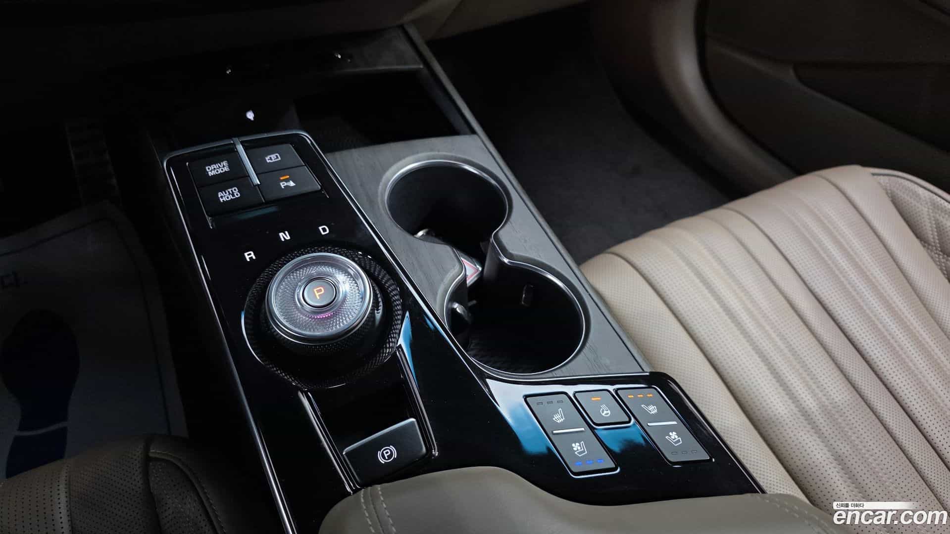 K8 Kia 2021.10-INNER-009