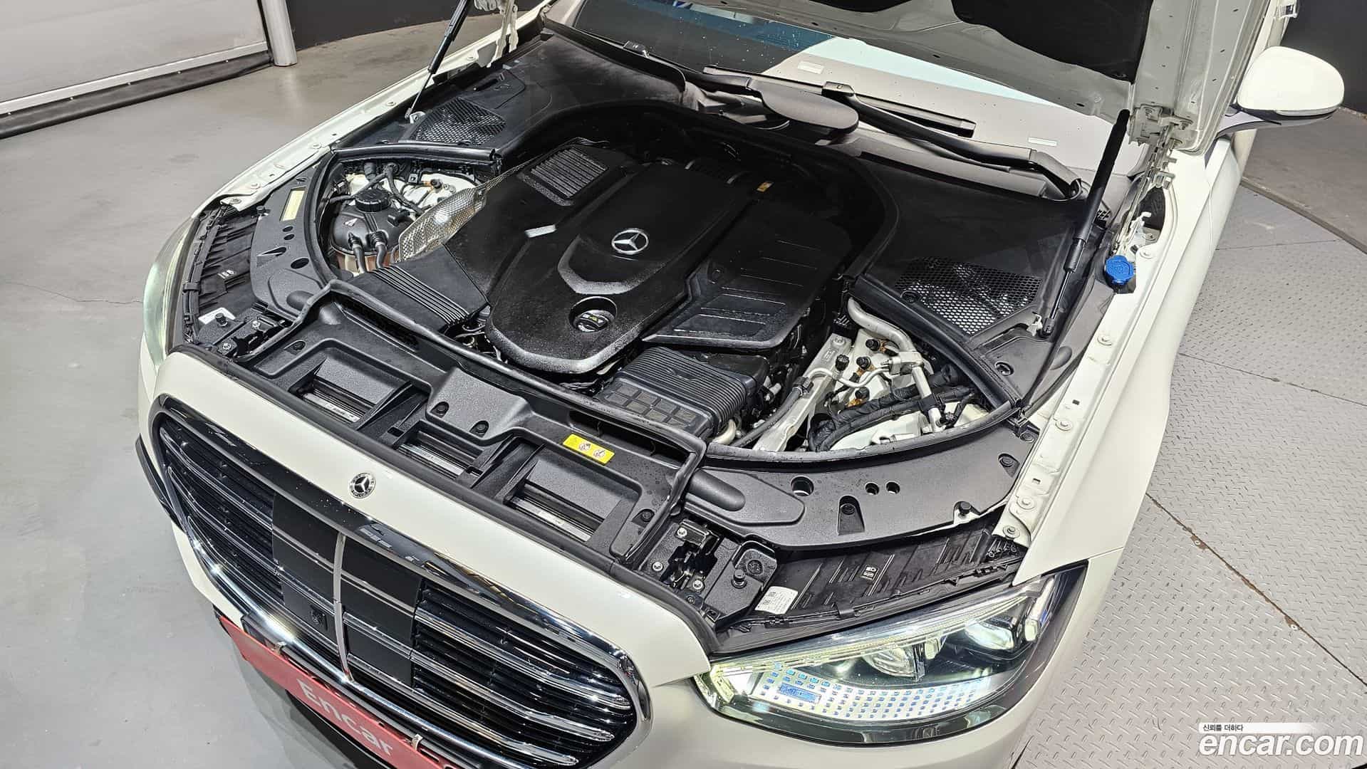 S-Class Mercedes-Benz 2022.3-INNER-006