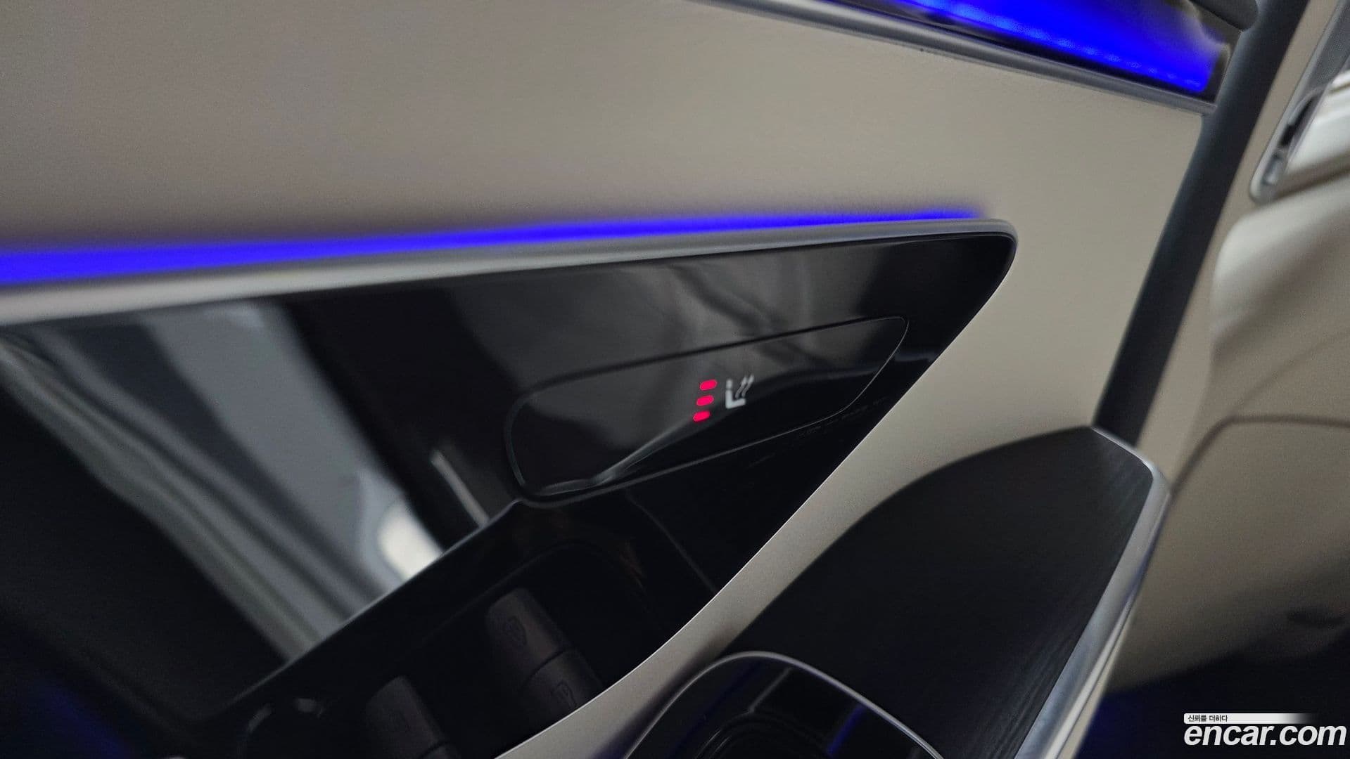 Main__Slider__Photo:S-Class Mercedes-Benz 2022.3-16