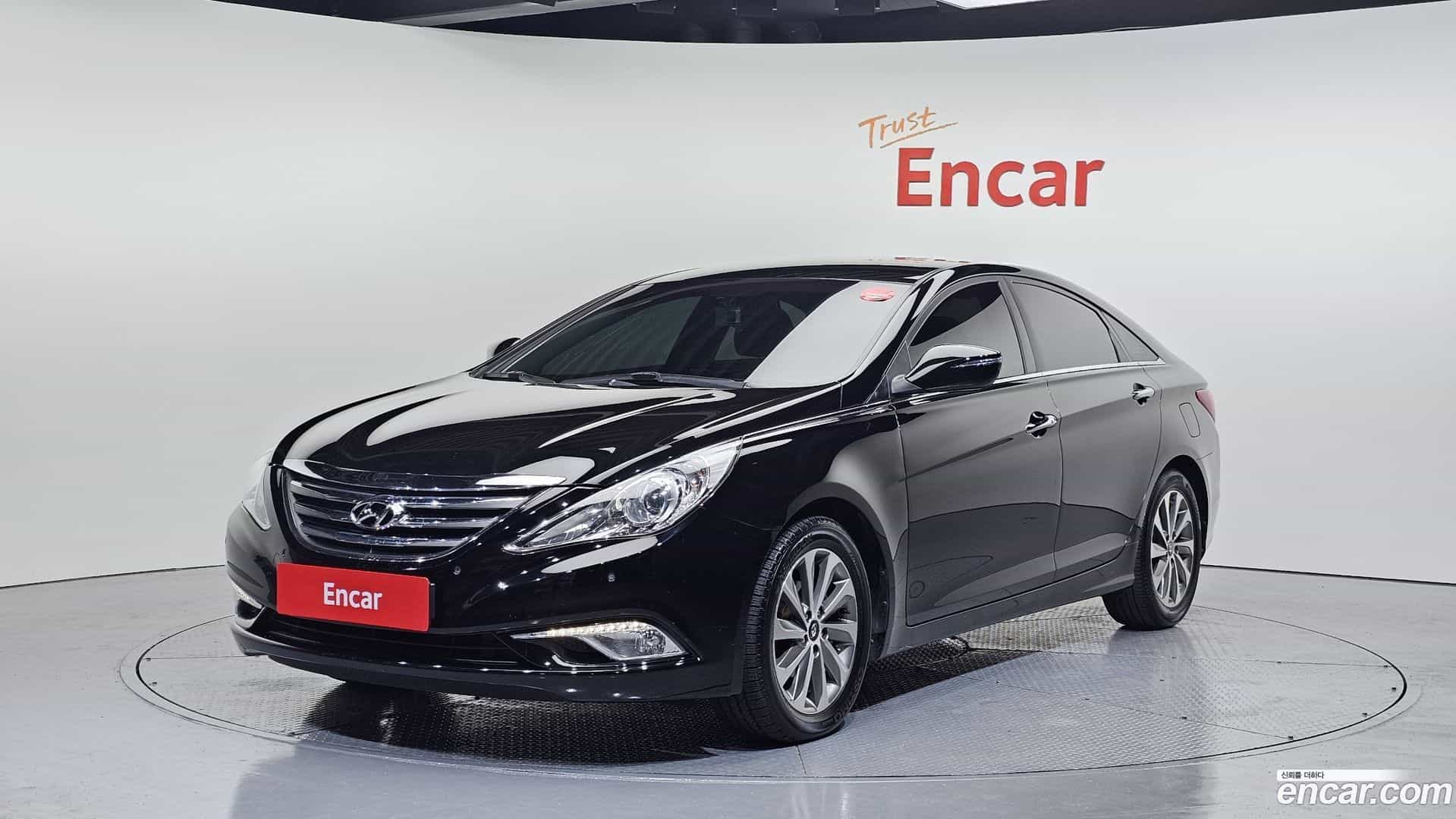 Sonata Hyundai 2012.11-OUTER-001