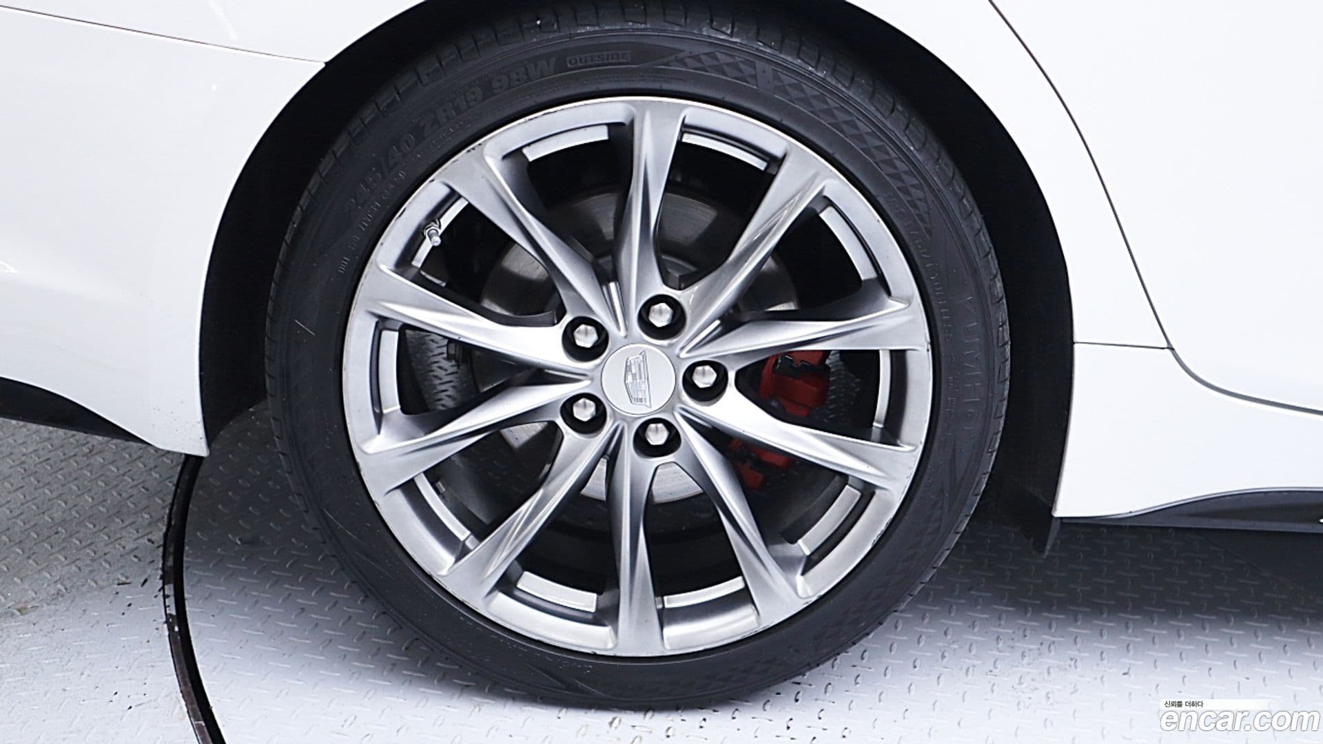 Main__Slider__Photo:CT5 Cadillac 2020.11-10