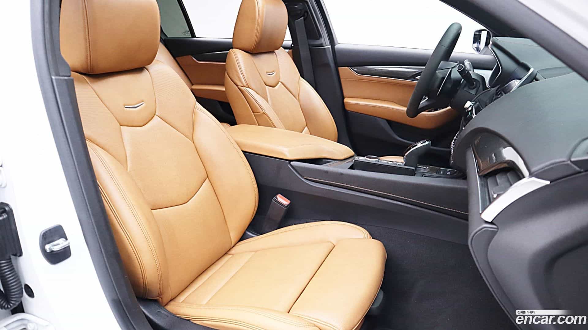 CT5 Cadillac 2020.11-OPTION-019