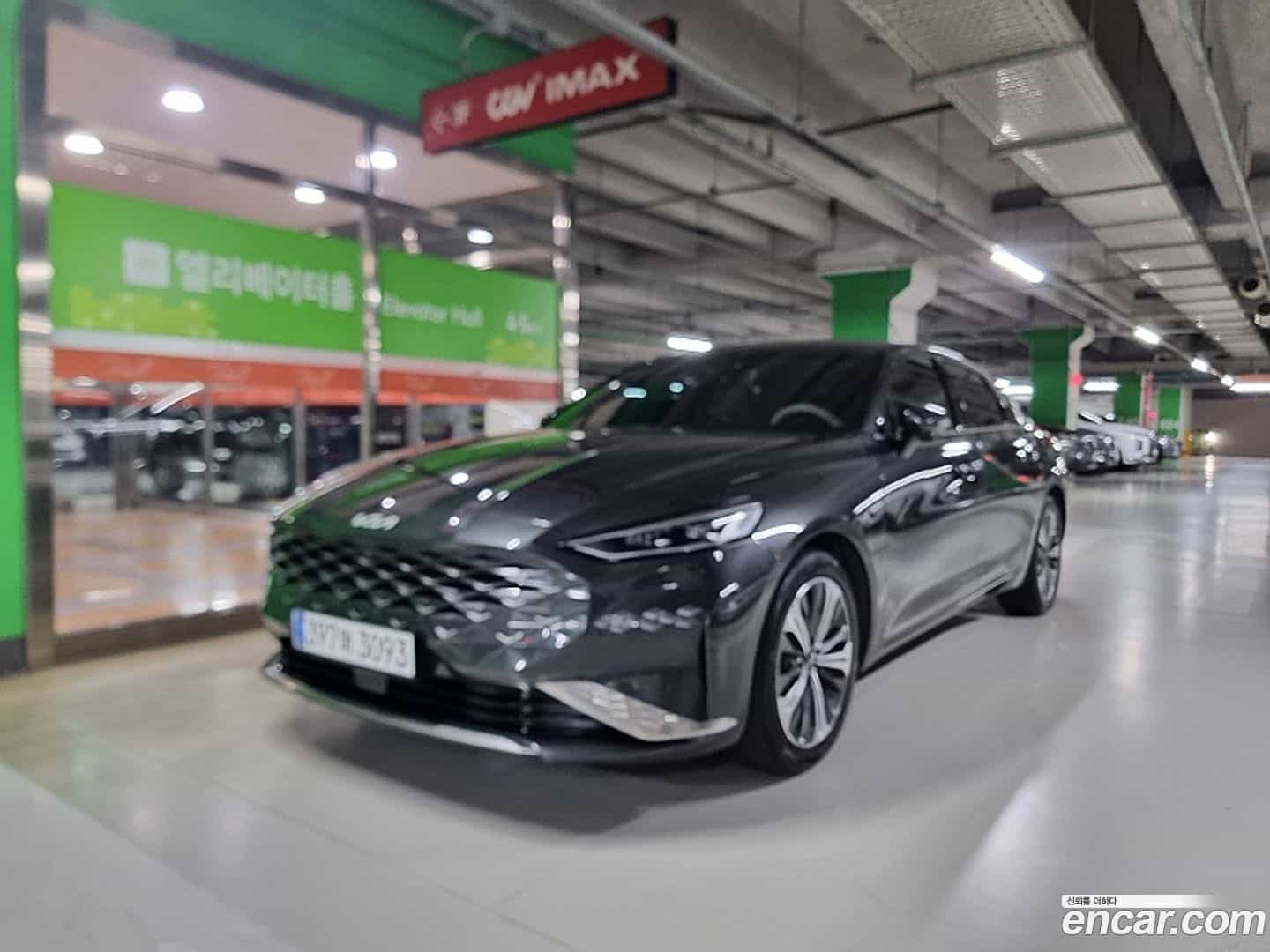 K8 Kia 2022.6-OUTER-001