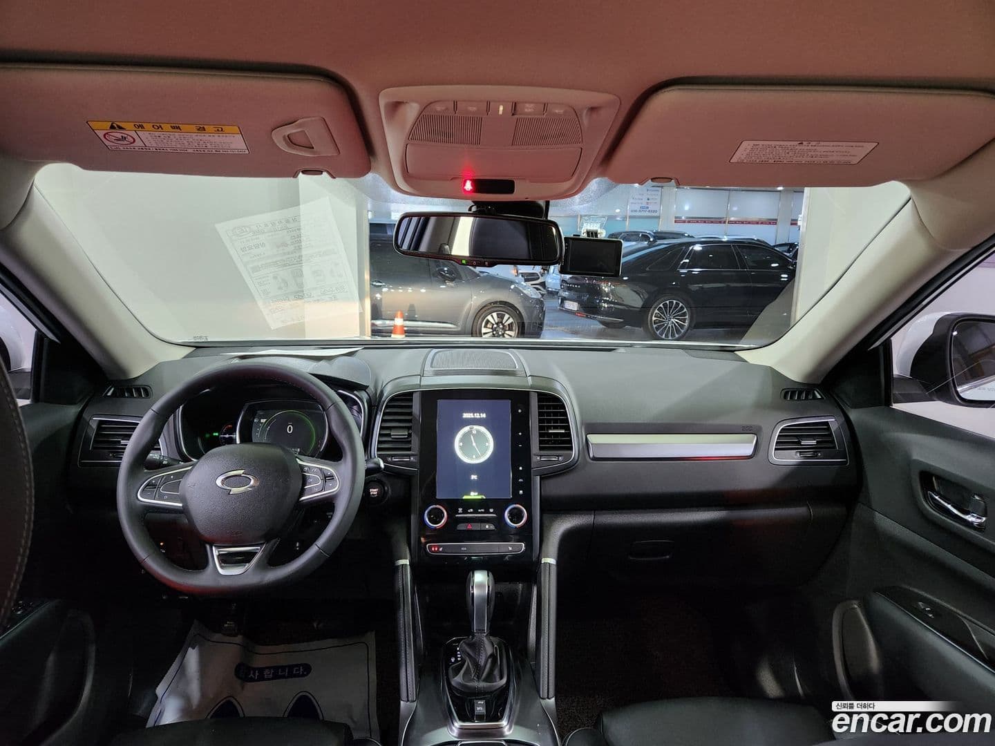 Main__Slider__Photo:QM6 Renault Korea 2019.4-6