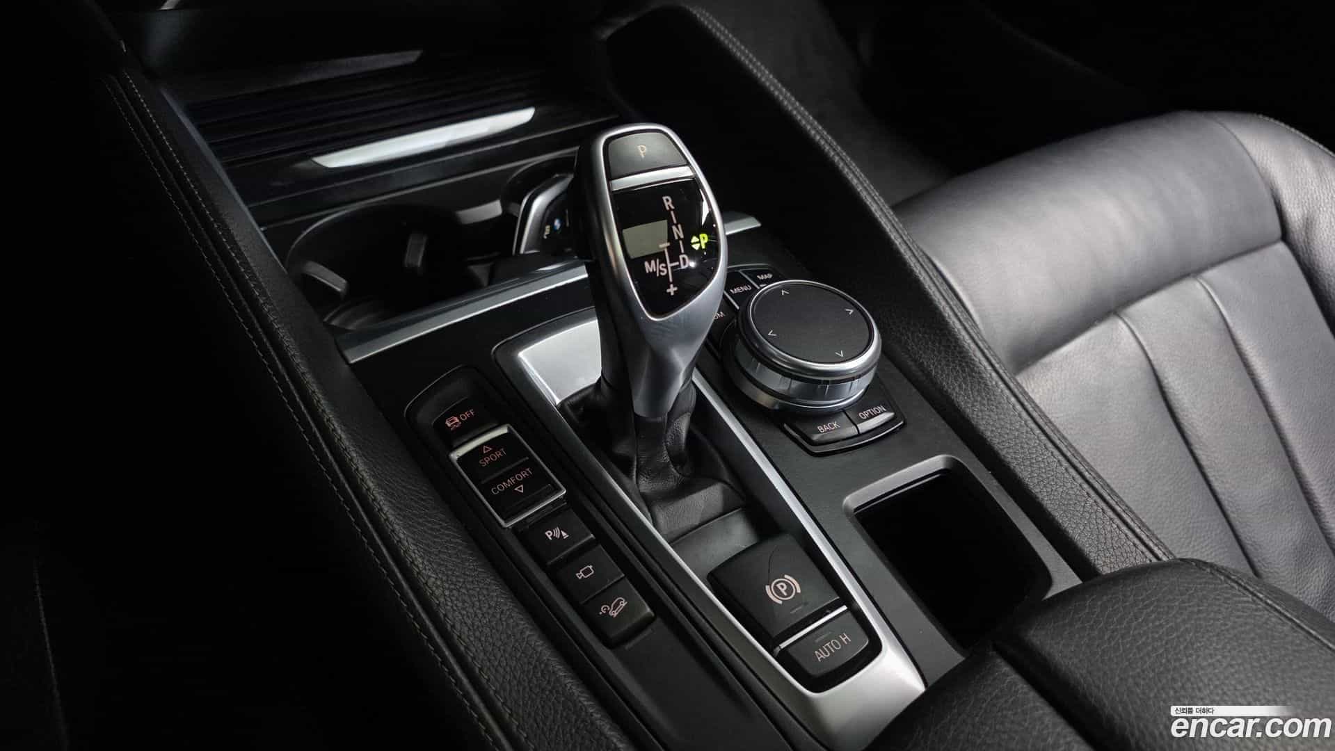 X6 BMW 2018.11-INNER-009