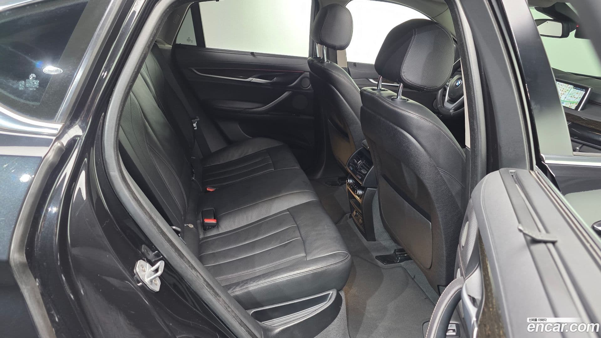 Main__Slider__Photo:X6 BMW 2018.11-11