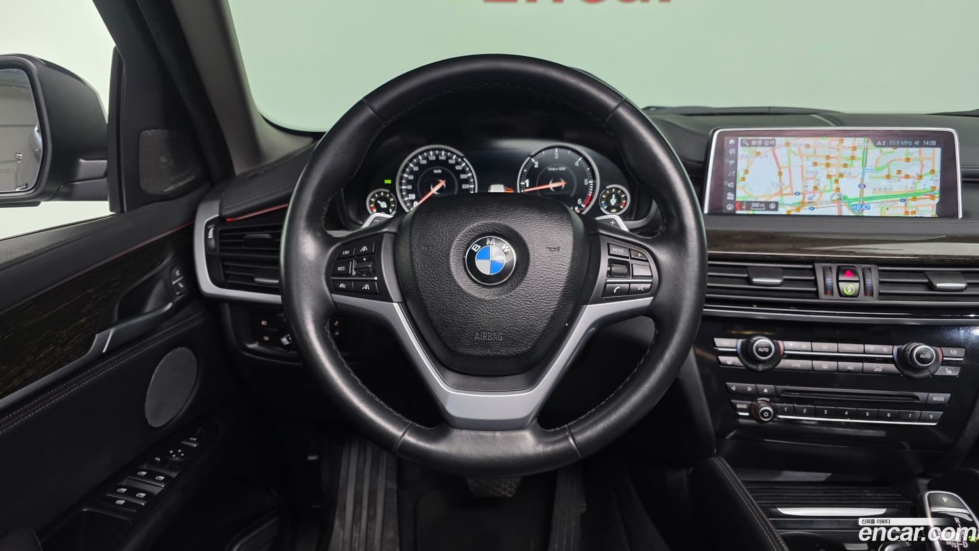 Main__Slider__Photo:X6 BMW 2018.11-12