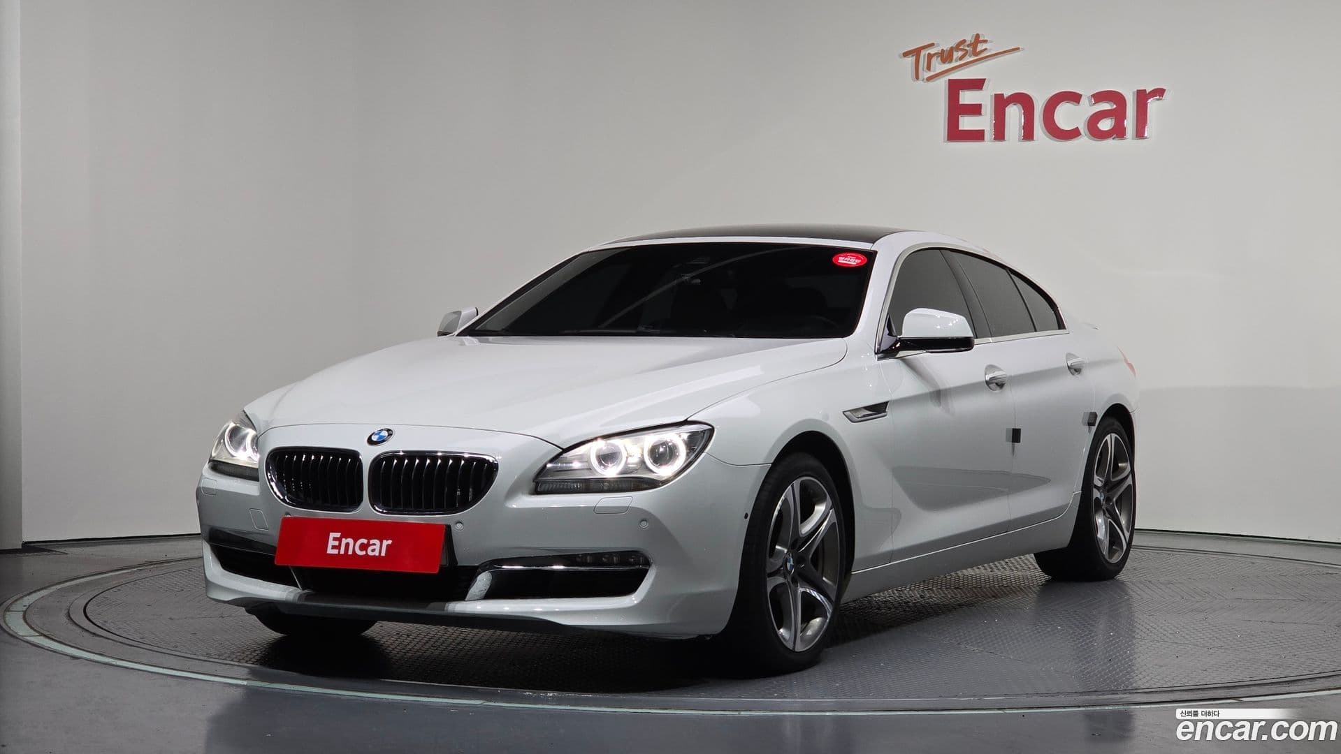 Main__Slider__Photo:6-Series BMW 2014.4-0