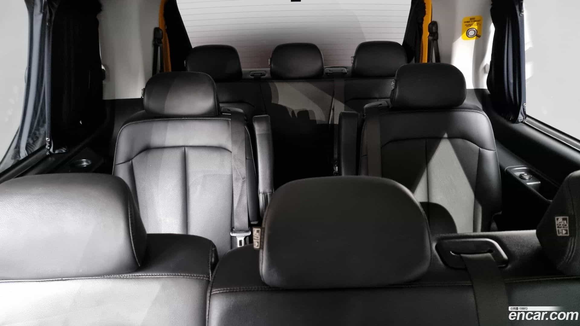 Staria Hyundai 2023.3-OPTION-017