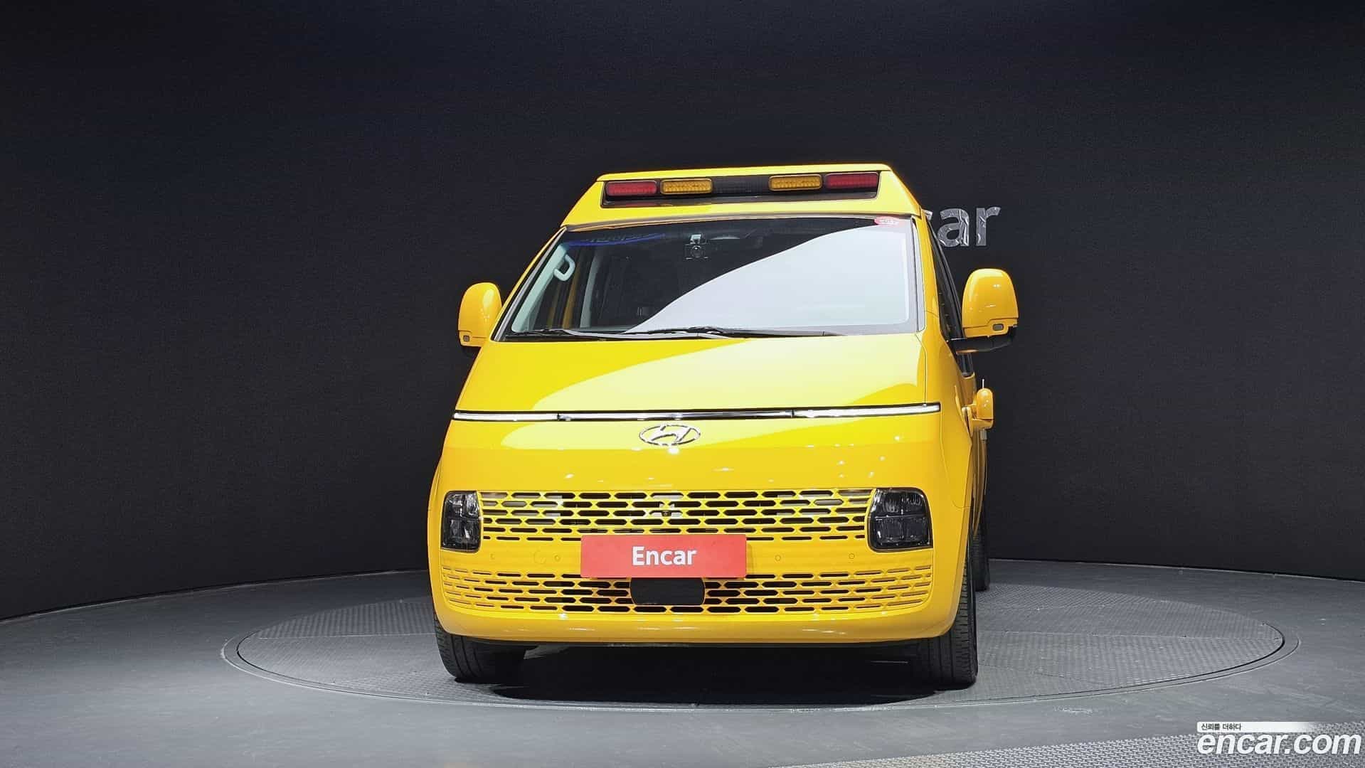 Staria Hyundai 2023.10-OUTER-003