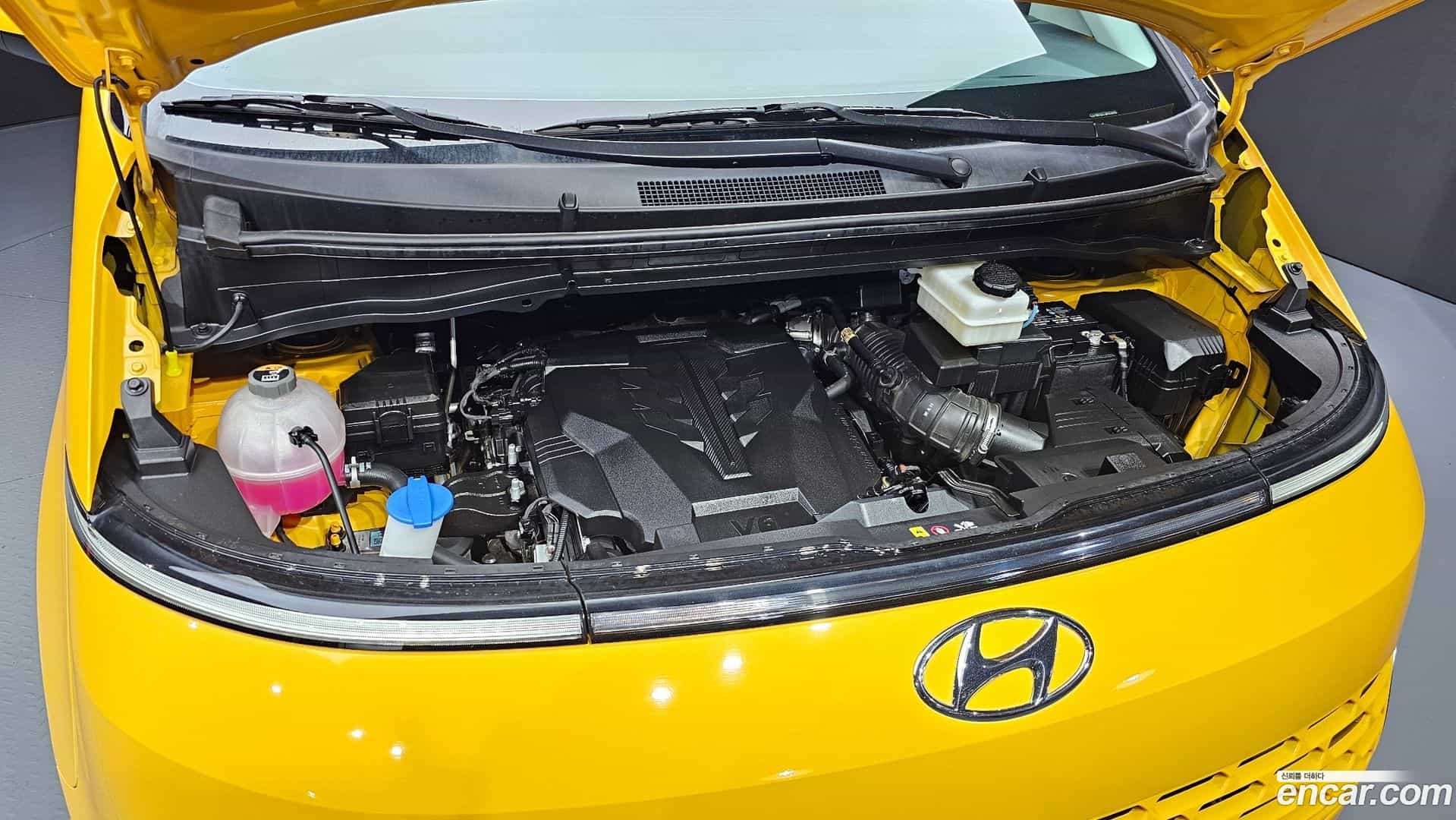 Staria Hyundai 2023.10-INNER-006