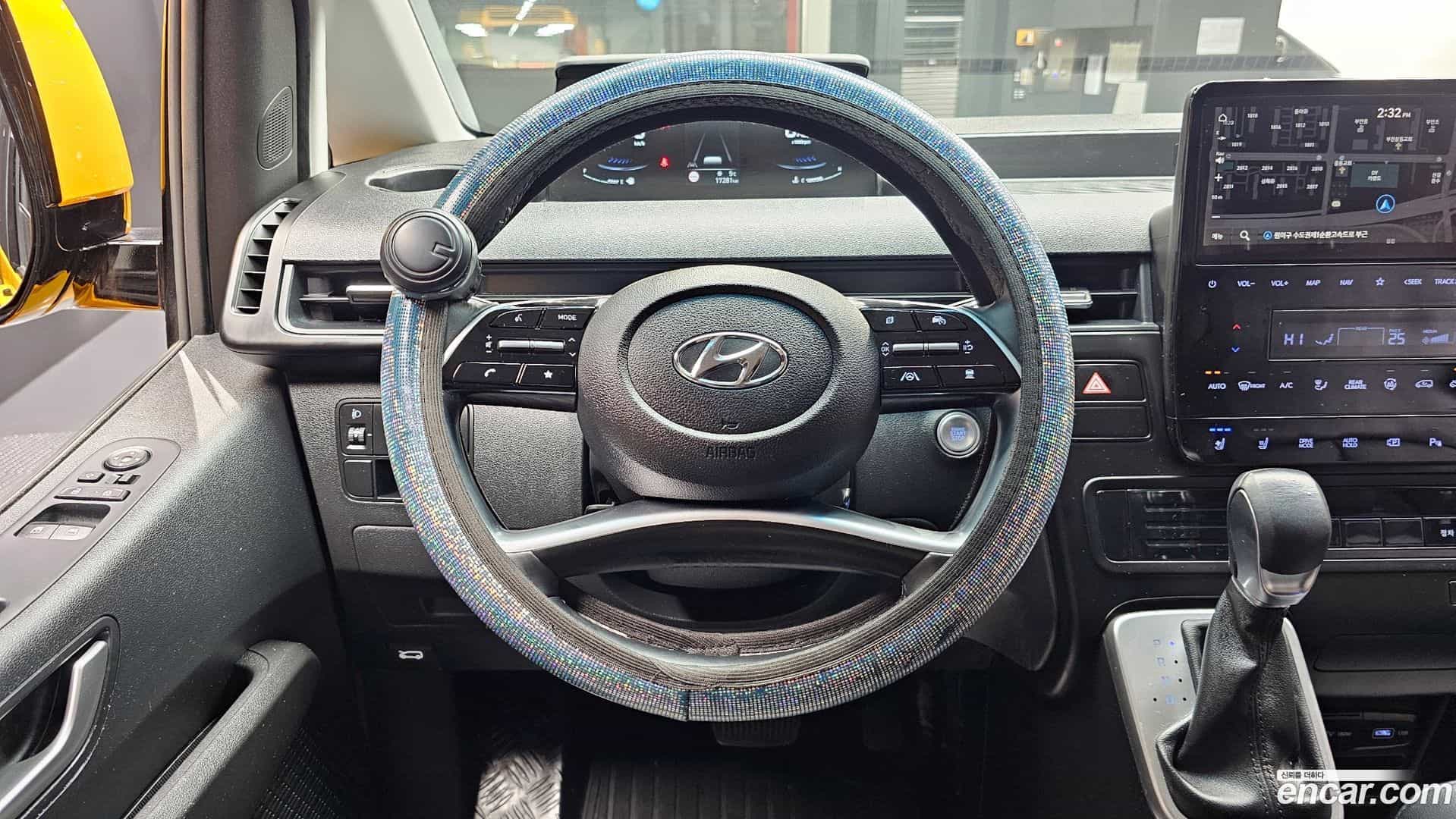 Staria Hyundai 2023.10-OPTION-017