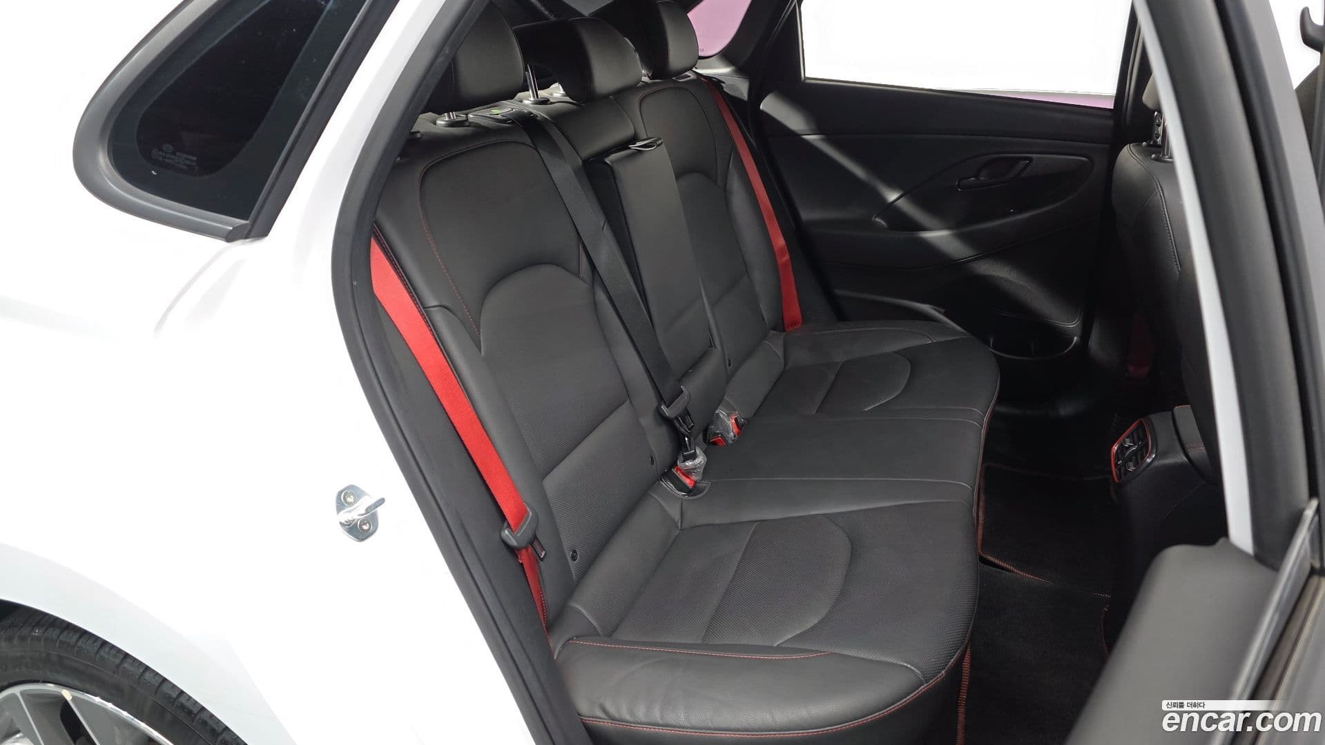 Main__Slider__Photo:i30 Hyundai 2020.0-10