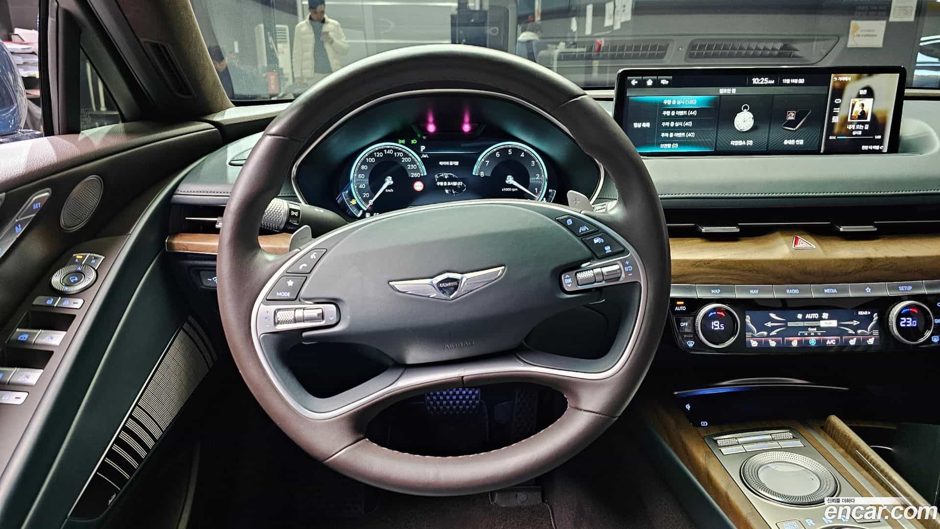 G80 Genesis 2022.0-OPTION-017