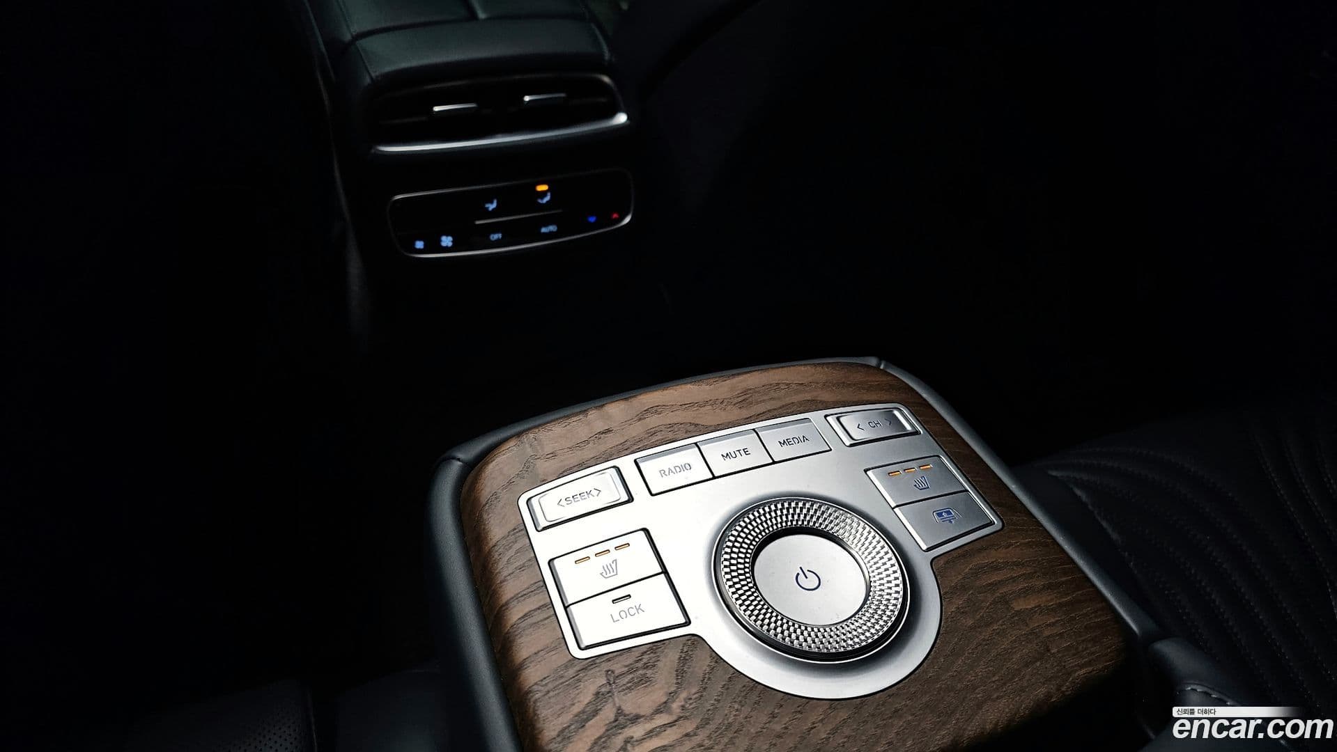 Main__Slider__Photo:G80 Genesis 2022.0-16