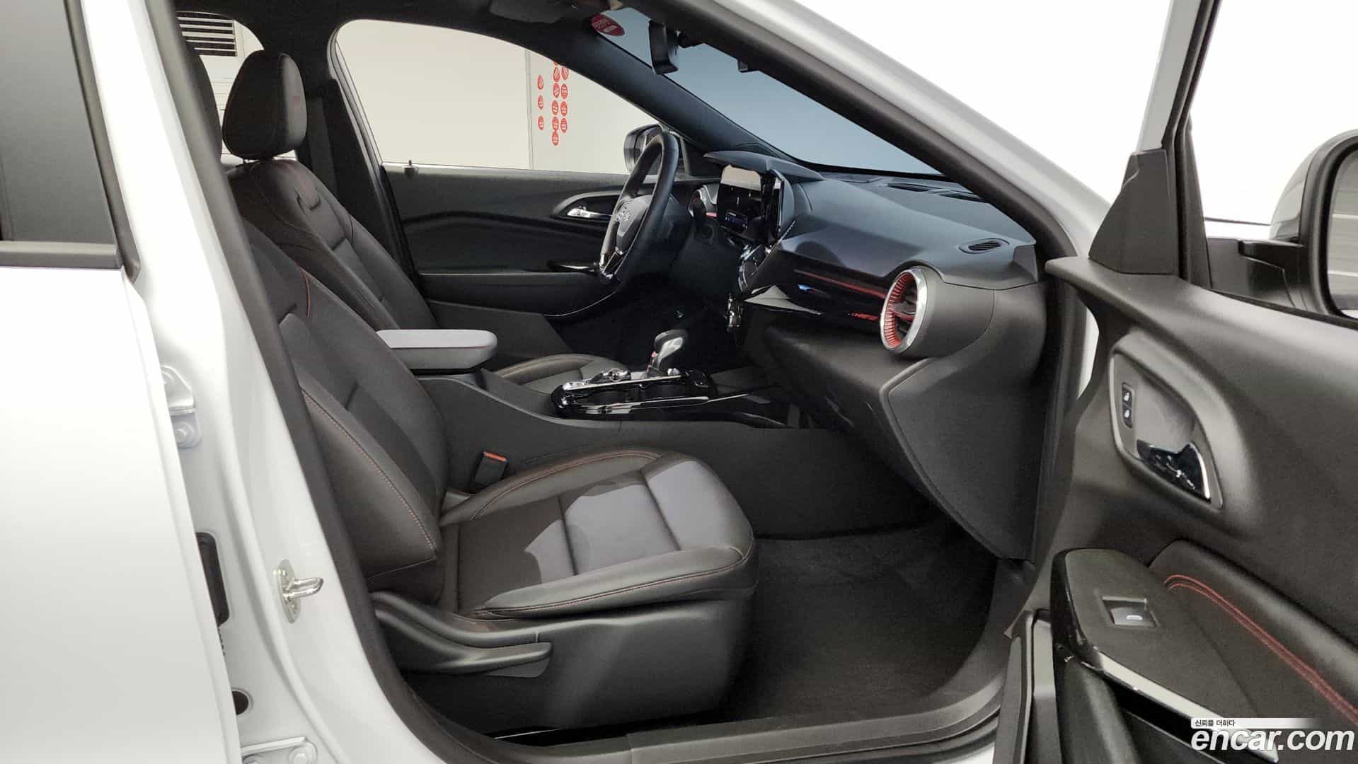 Trax Chevrolet 2023.6-OPTION-017