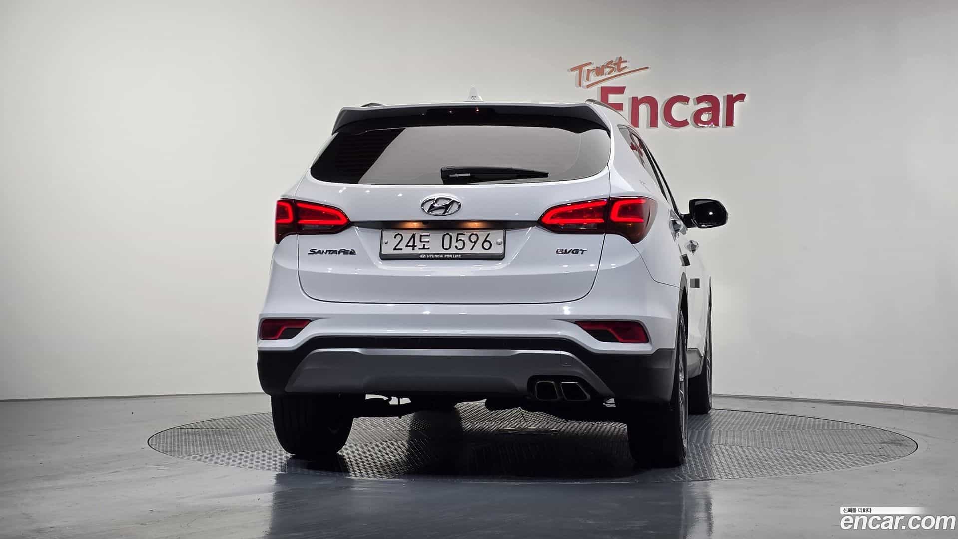 Santafe Hyundai 2016.5-OUTER-004