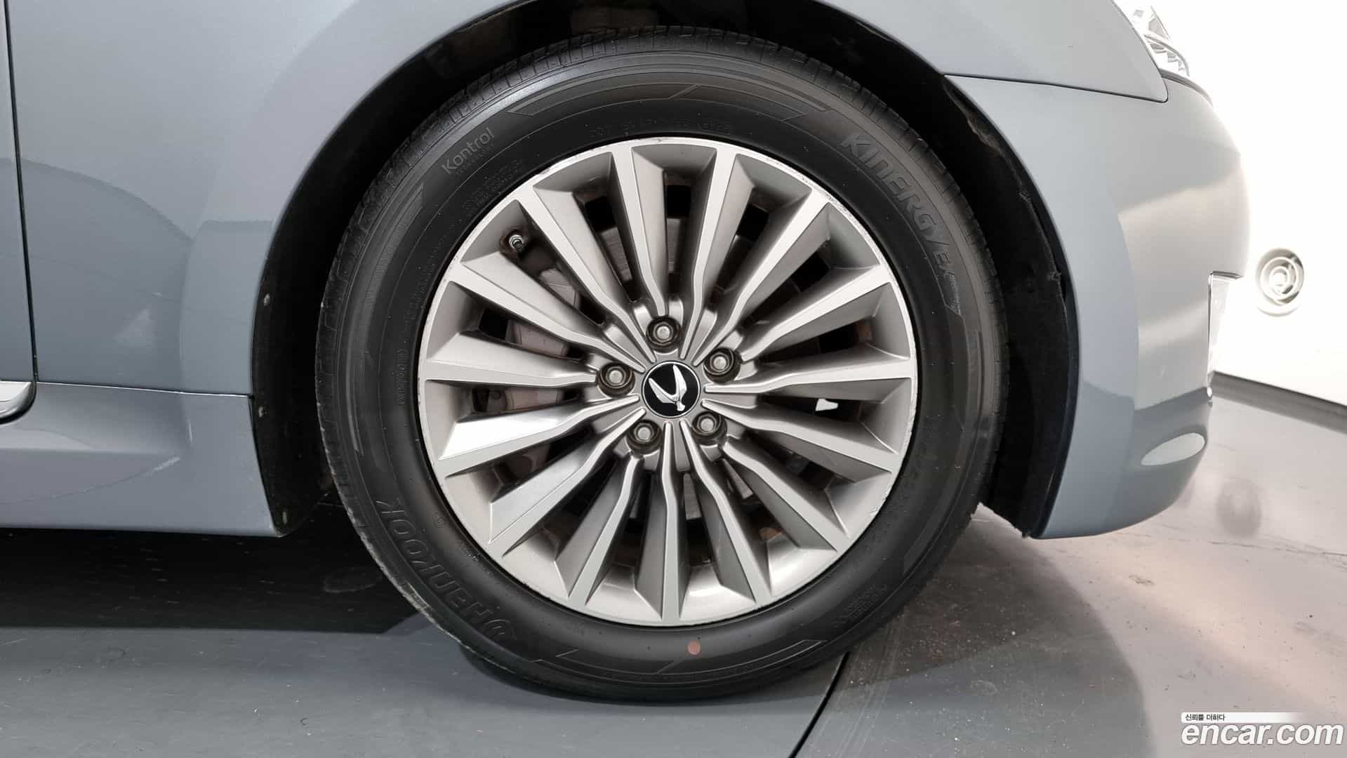 Equus Hyundai 2015.0-OUTER-005