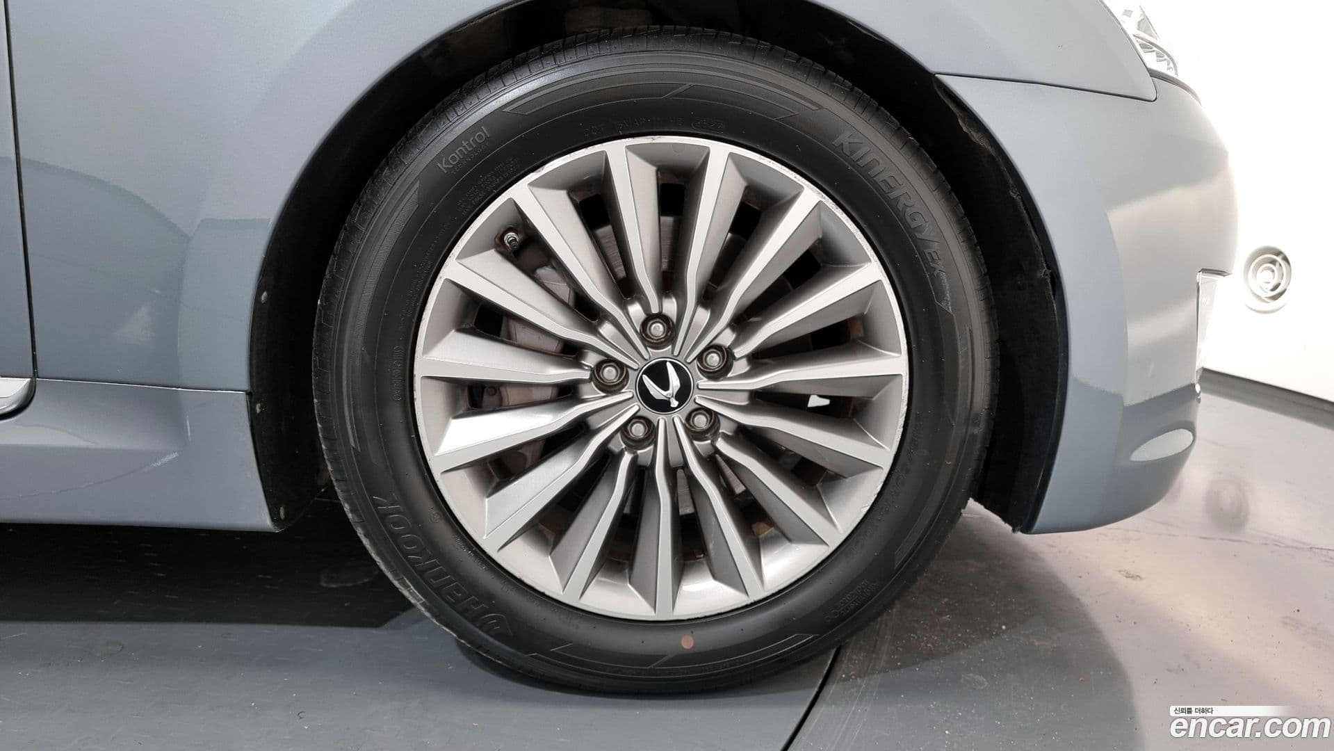 Main__Slider__Photo:Equus Hyundai 2015.0-4