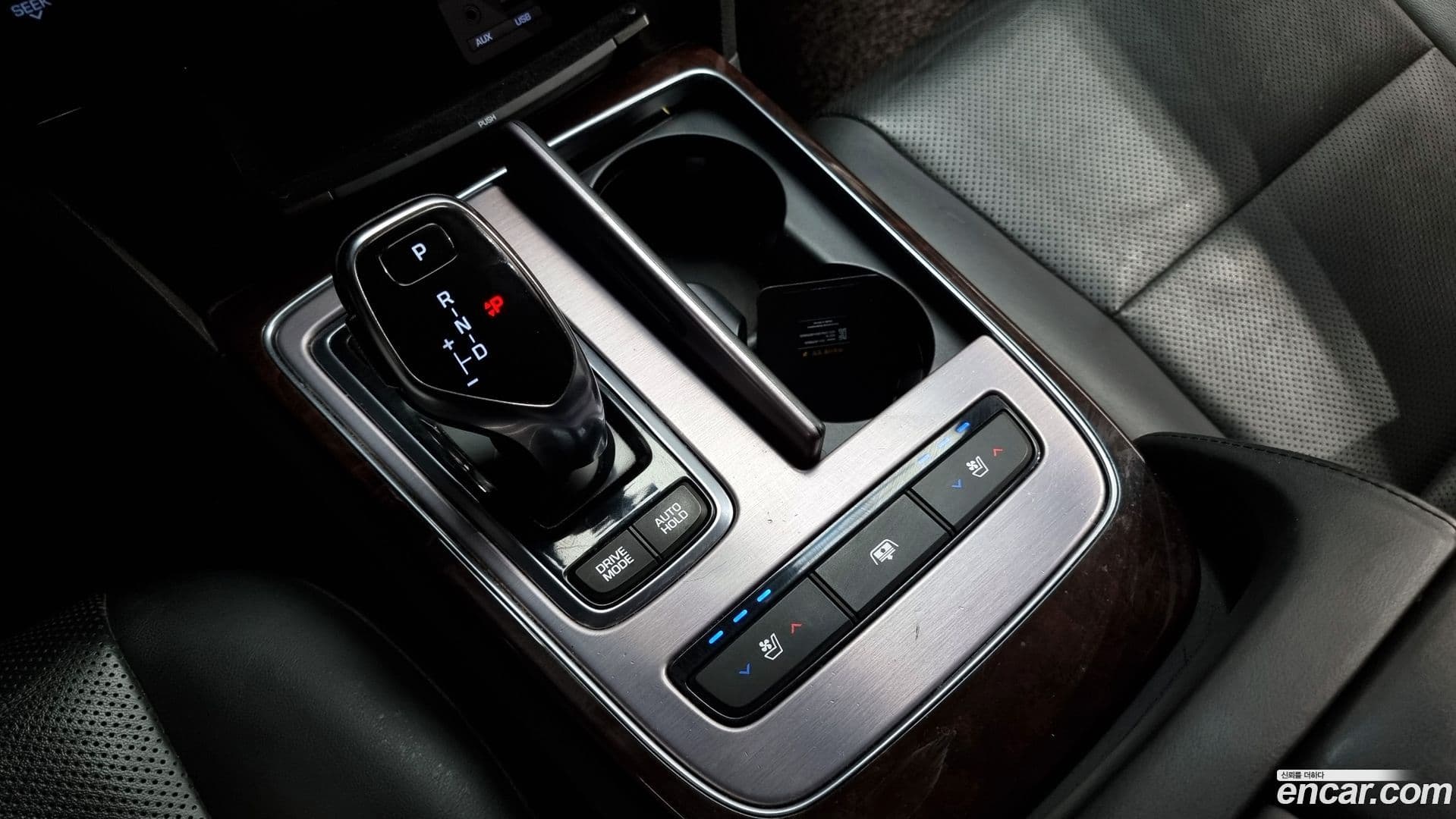 Main__Slider__Photo:Equus Hyundai 2015.0-8
