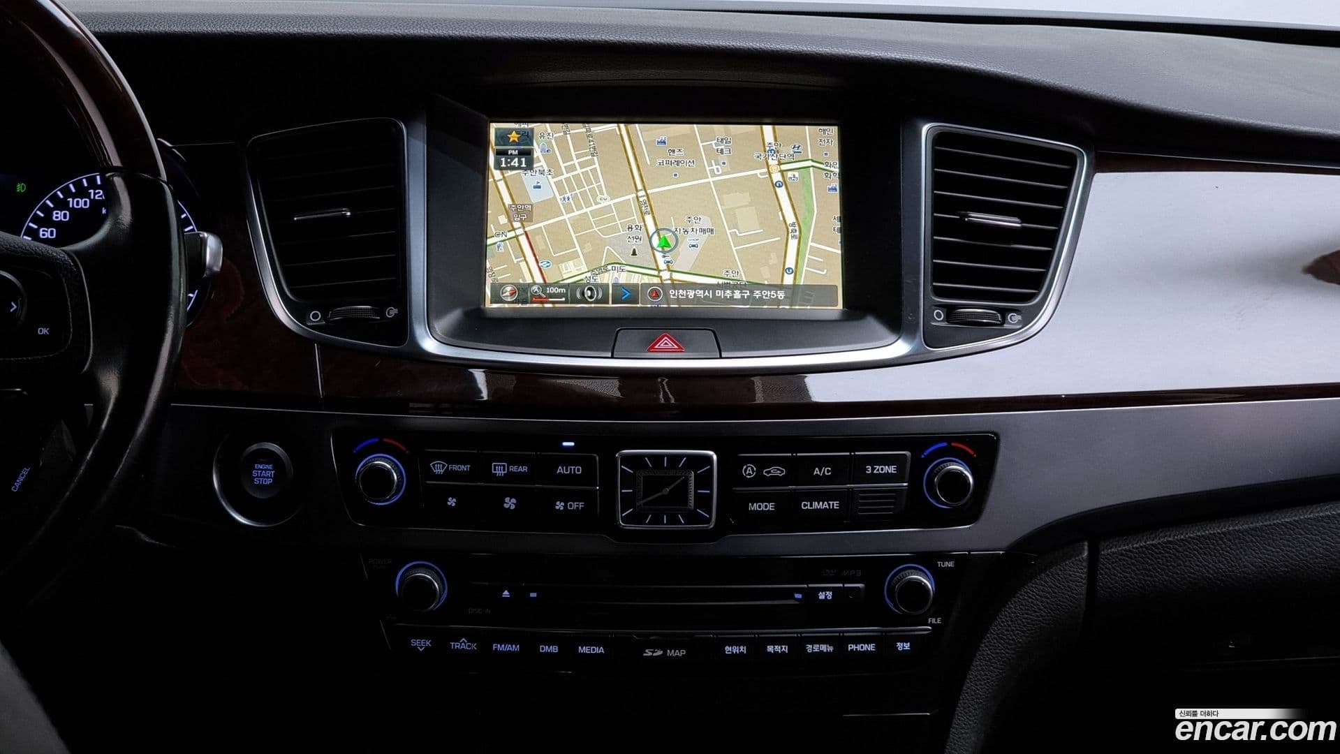 Main__Slider__Photo:Equus Hyundai 2015.0-13