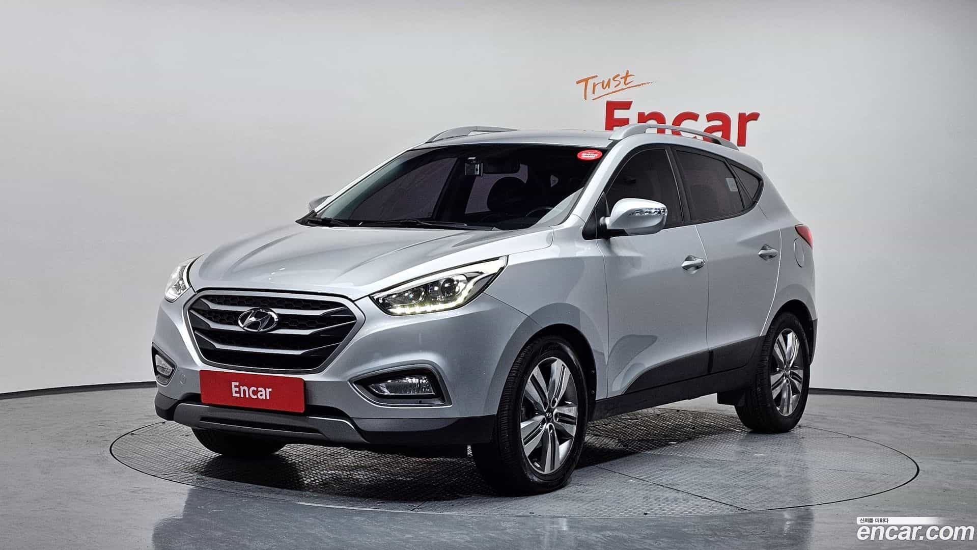 Tucson Hyundai 2014.5-OUTER-001