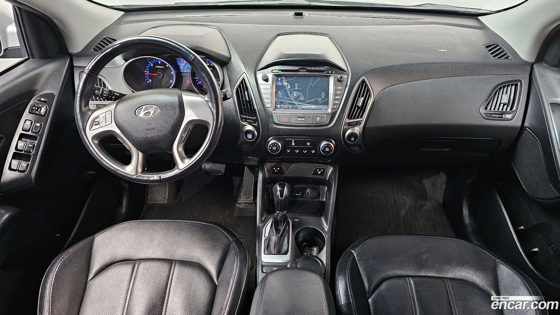 Main__Slider__Photo:Tucson Hyundai 2014.5-6