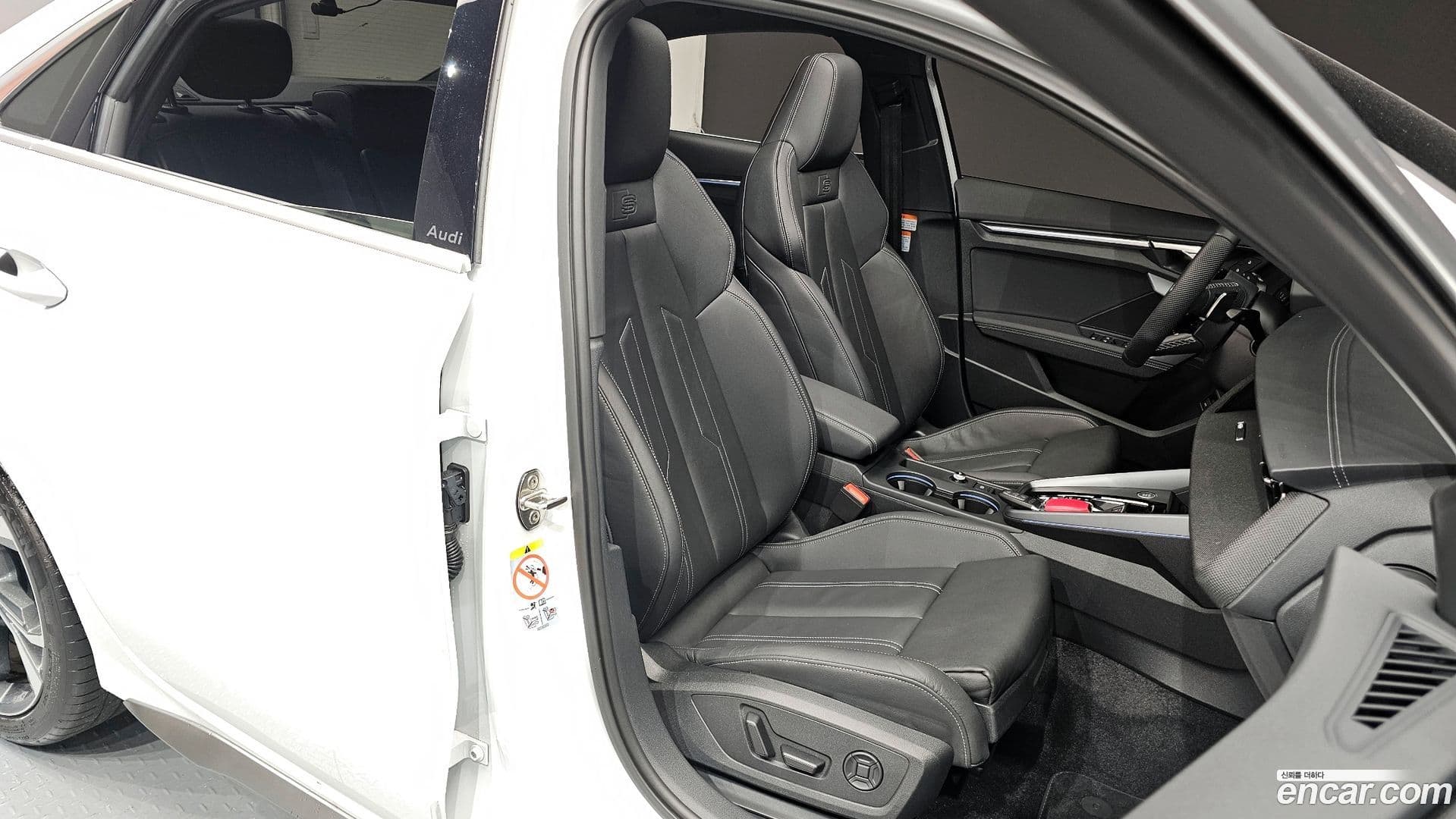 Main__Slider__Photo:A3 Audi 2025.4-11