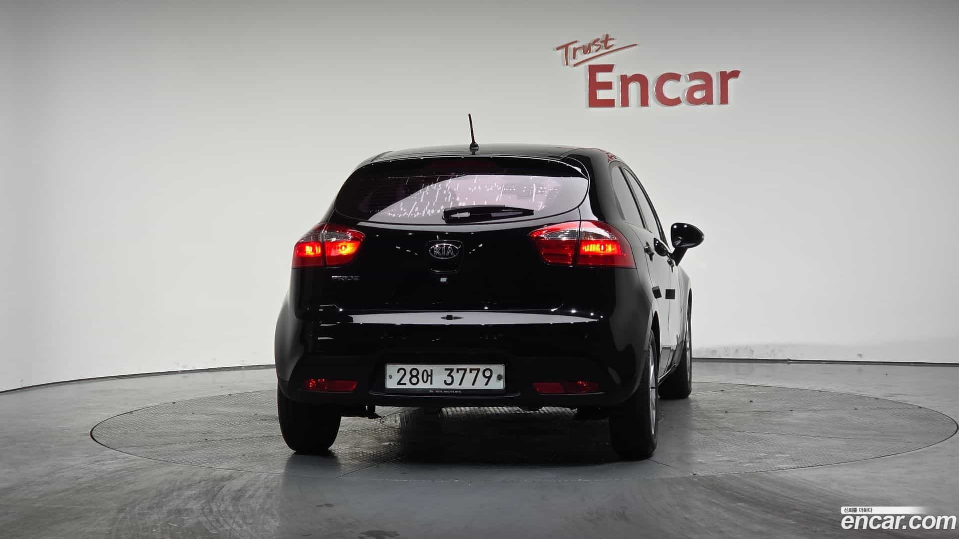 pride Kia 2013.7-OUTER-004