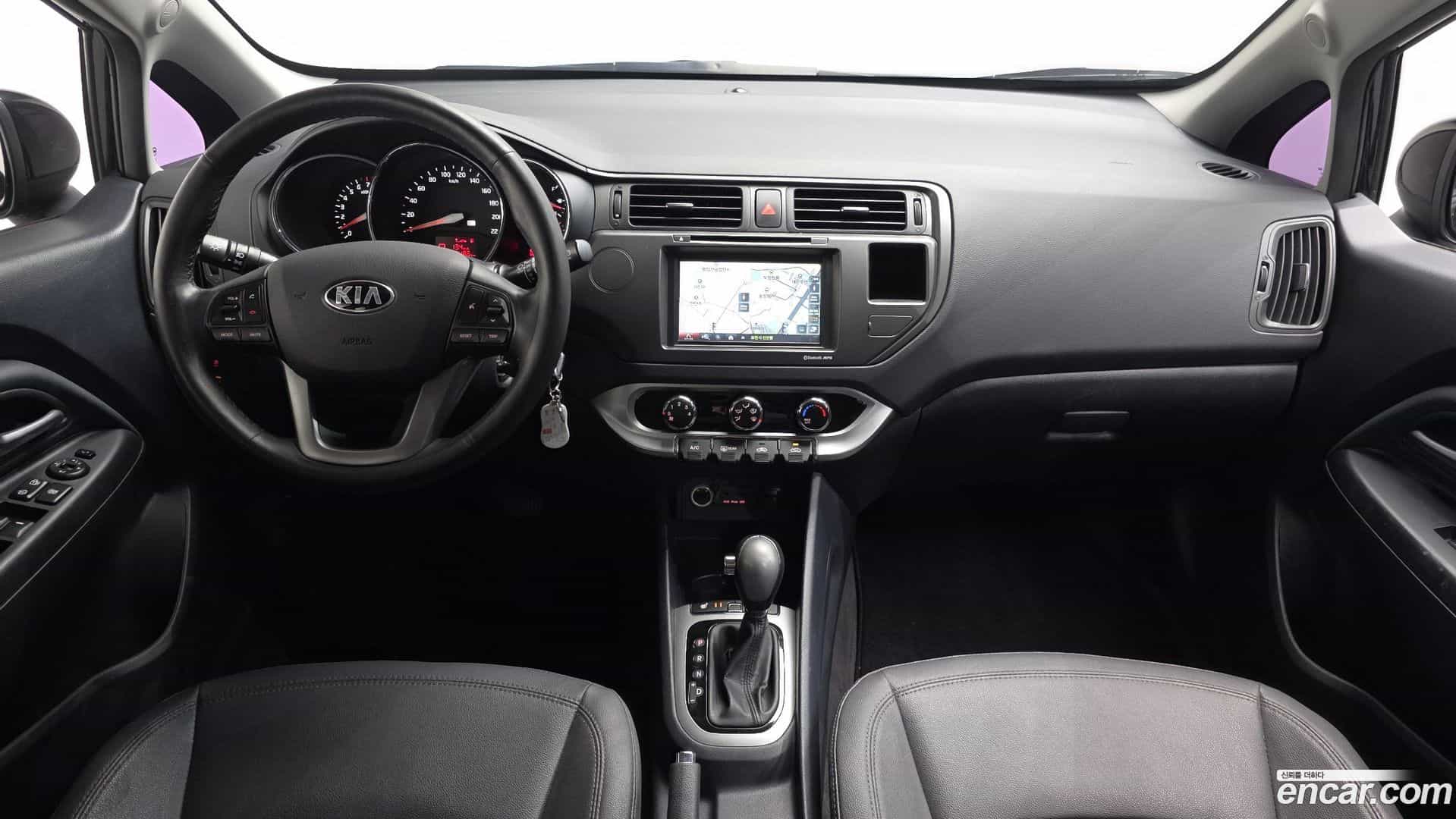 pride Kia 2013.7-INNER-007