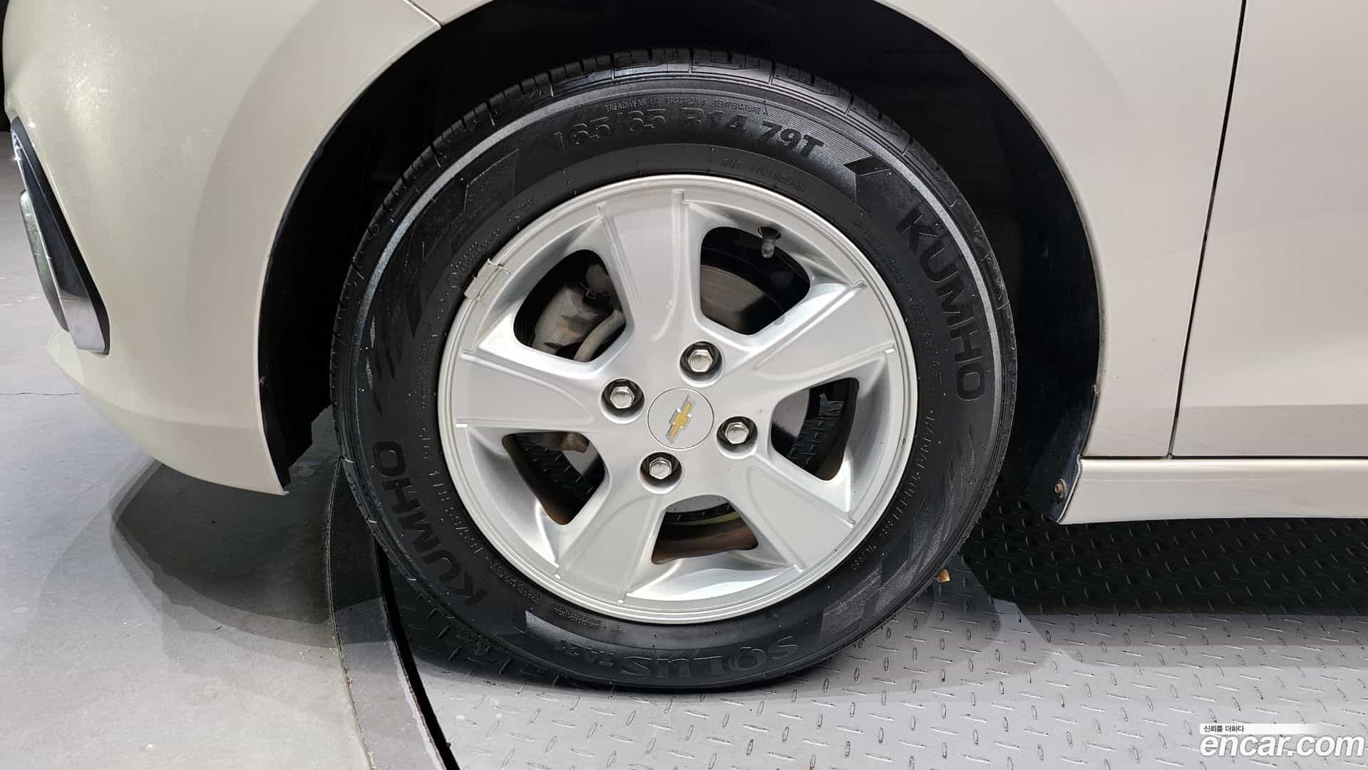 Spark Chevrolet 2016.6-OUTER-005