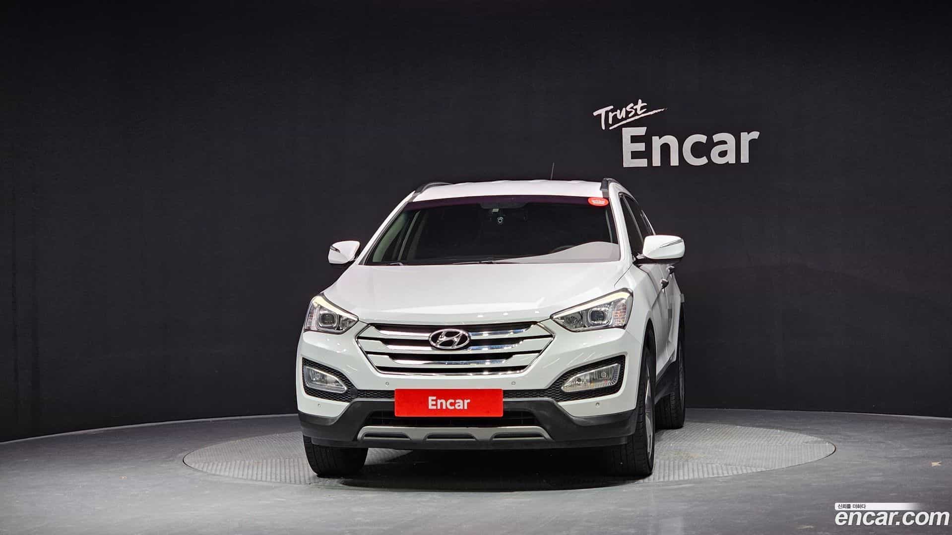 Santafe Hyundai 2013.2-OUTER-003