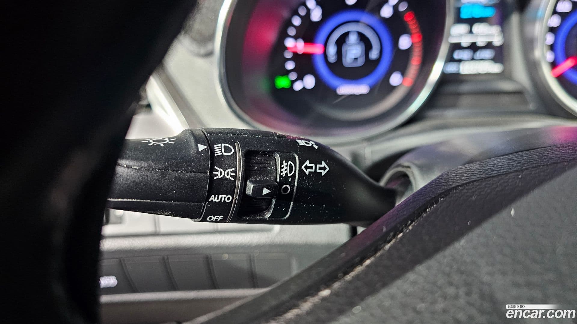 Main__Slider__Photo:Santafe Hyundai 2013.2-16