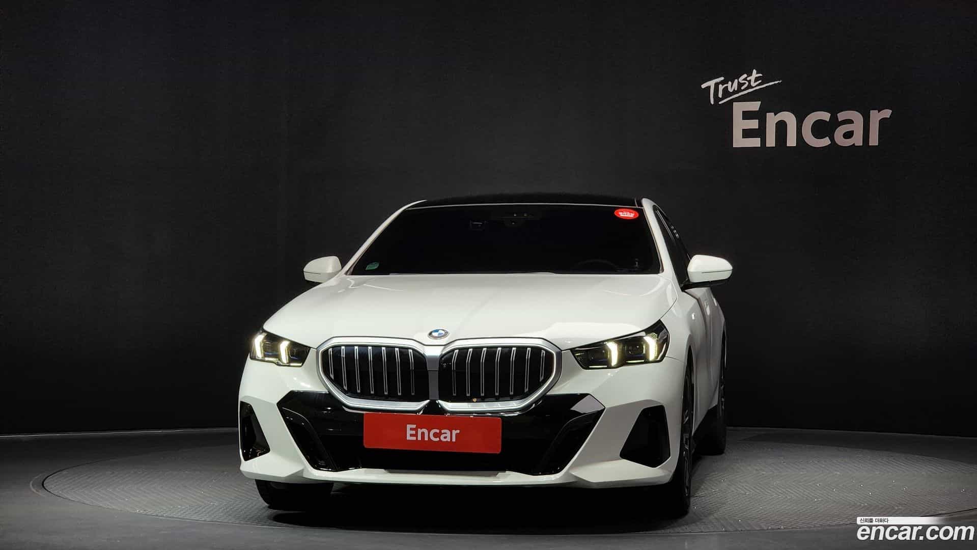 5-Series BMW 2024.1-OUTER-003