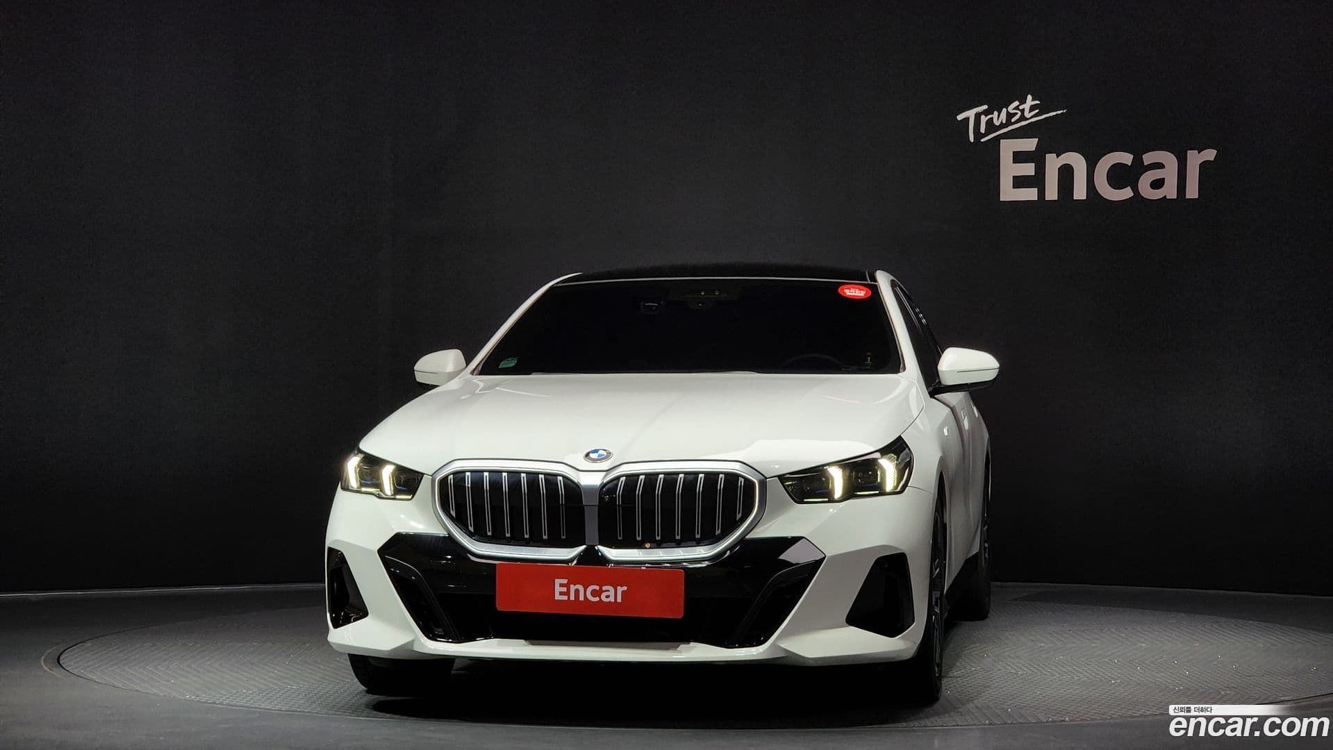 Main__Slider__Photo:5-Series BMW 2024.1-2