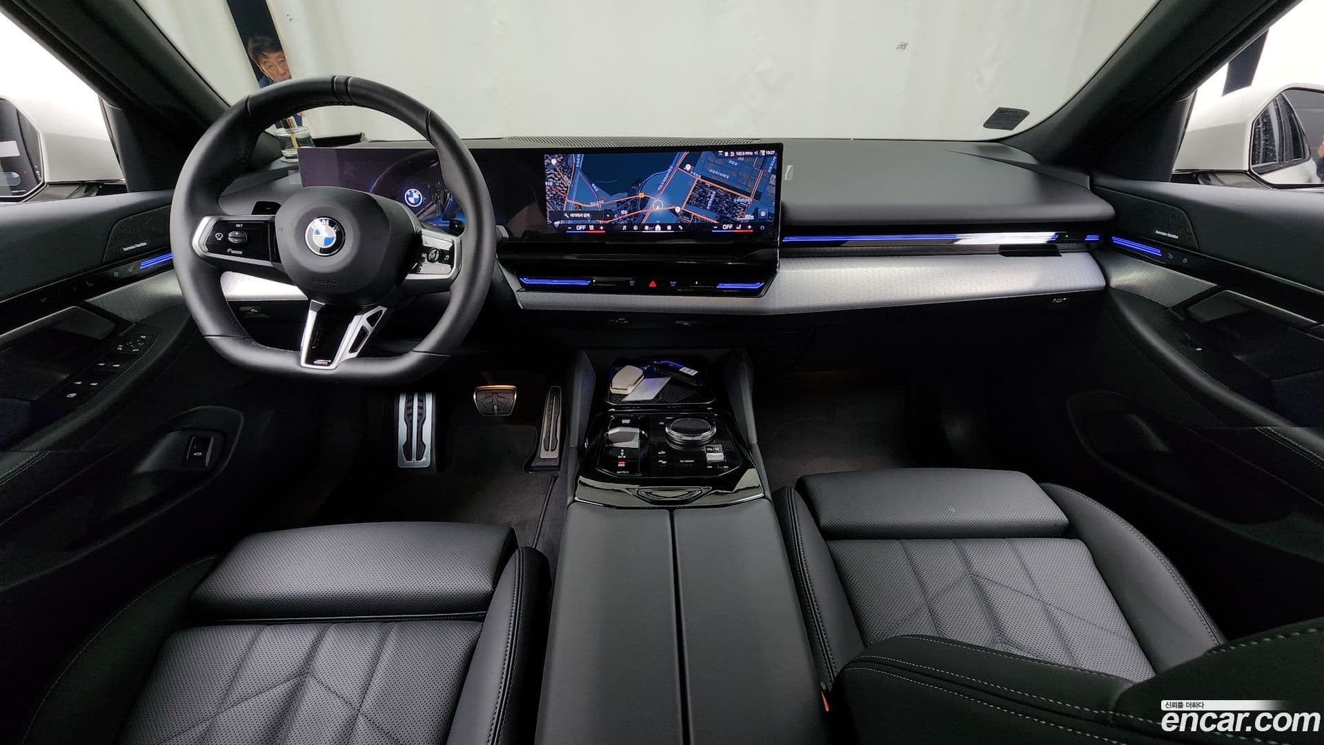 Main__Slider__Photo:5-Series BMW 2024.1-6