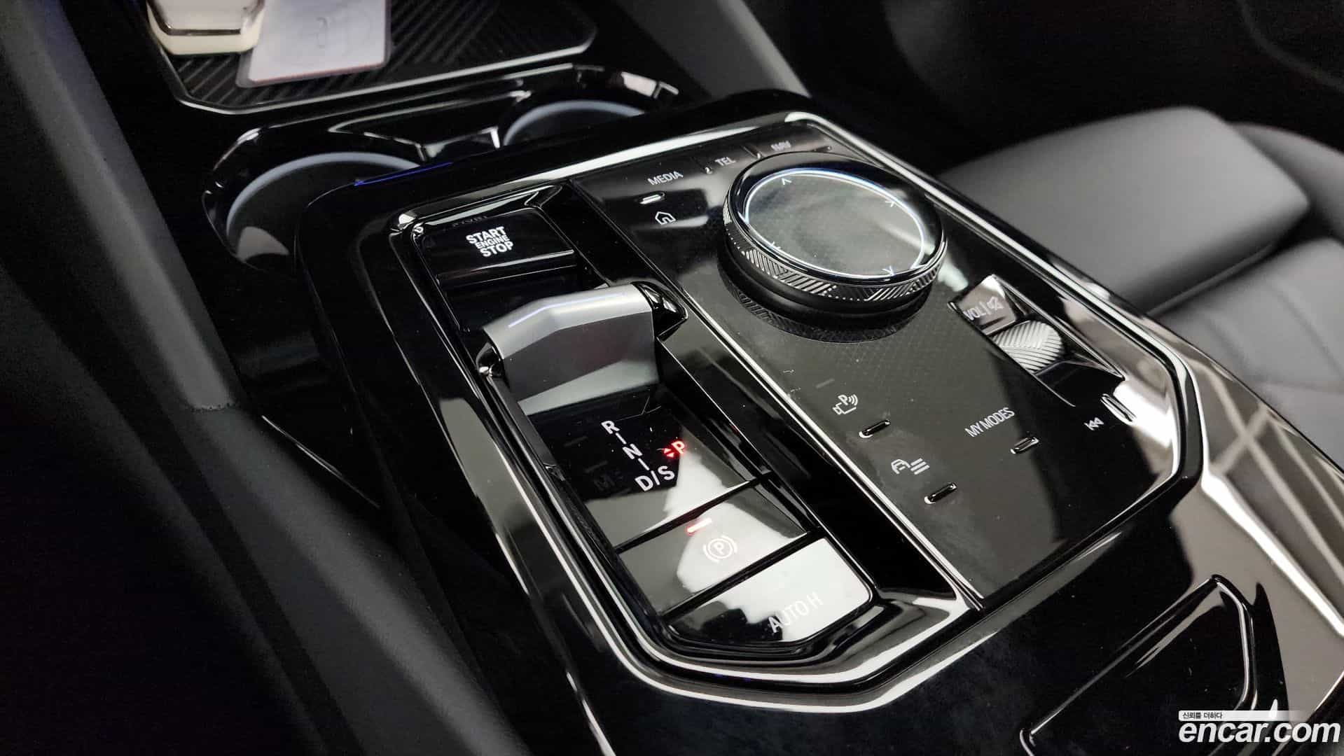 5-Series BMW 2024.1-INNER-009