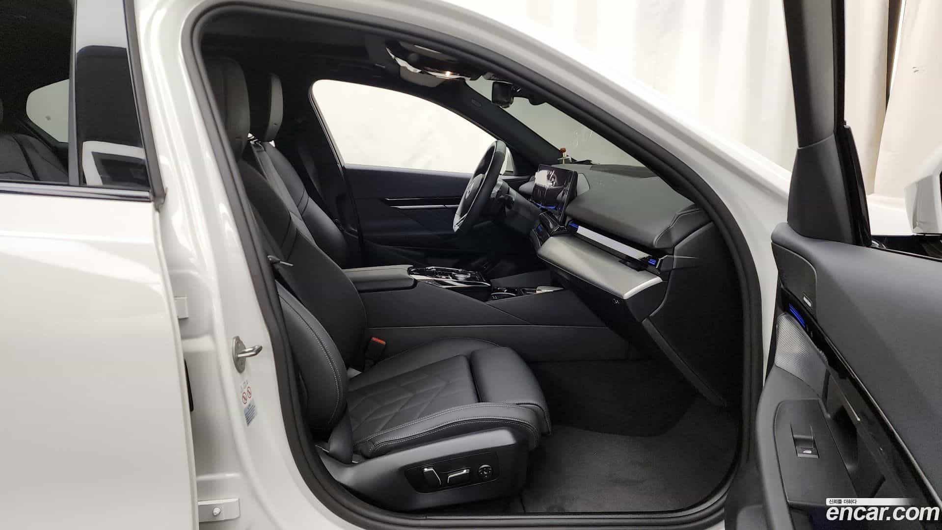 5-Series BMW 2024.1-OPTION-015