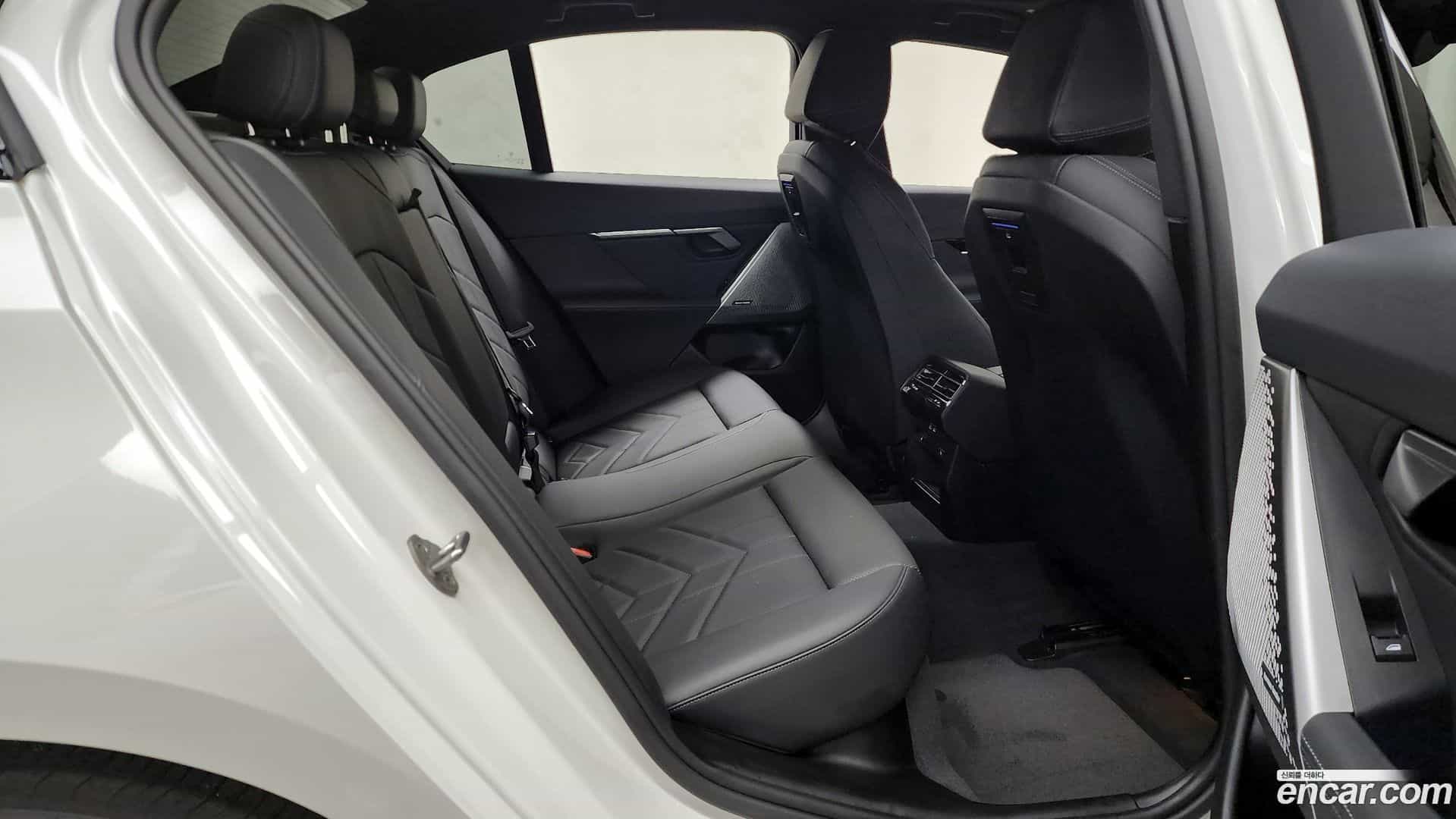 5-Series BMW 2024.1-OPTION-016