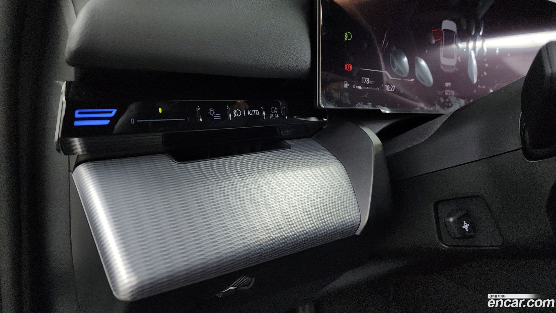 Main__Slider__Photo:5-Series BMW 2024.1-15