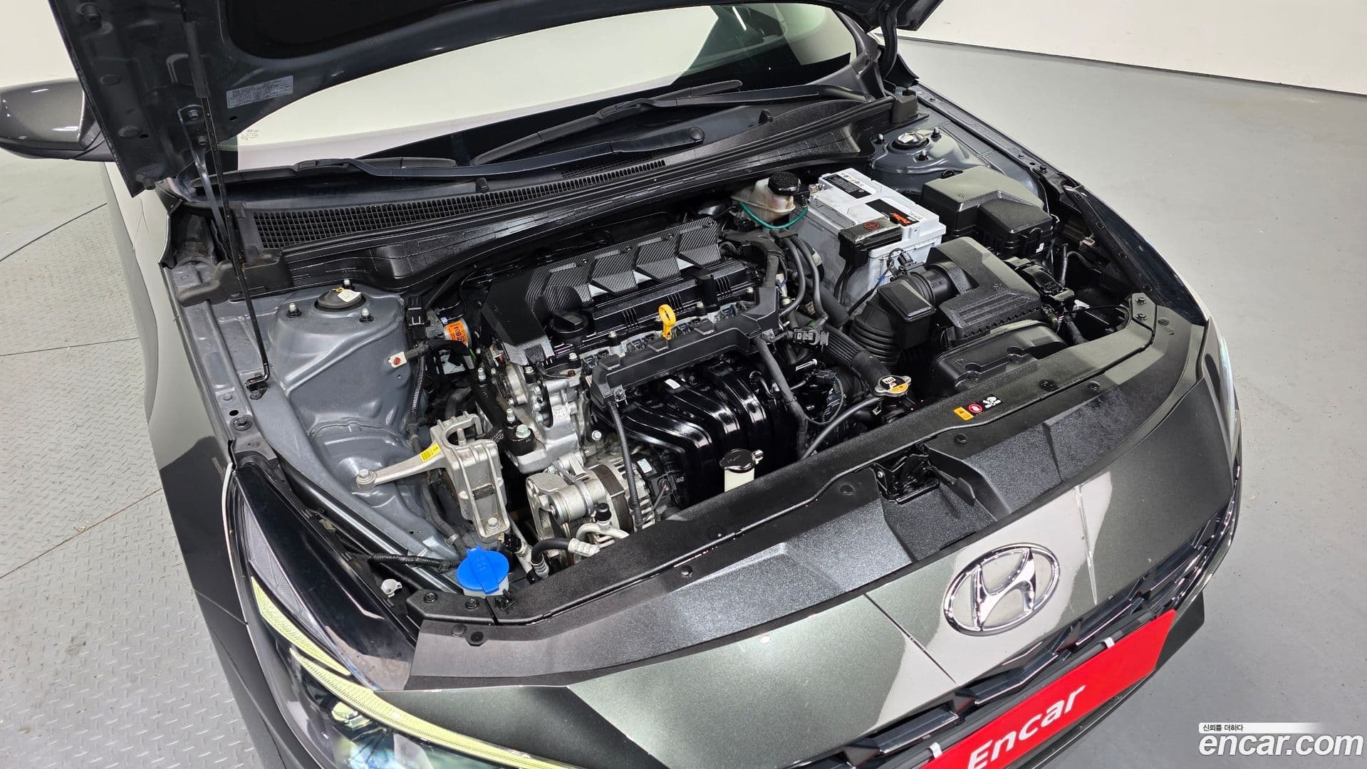 Main__Slider__Photo:AVANTE Hyundai 2020.5-5