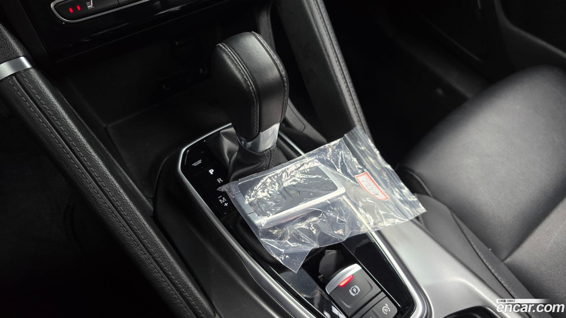 Main__Slider__Photo:QM6 Renault Korea 2022.5-8