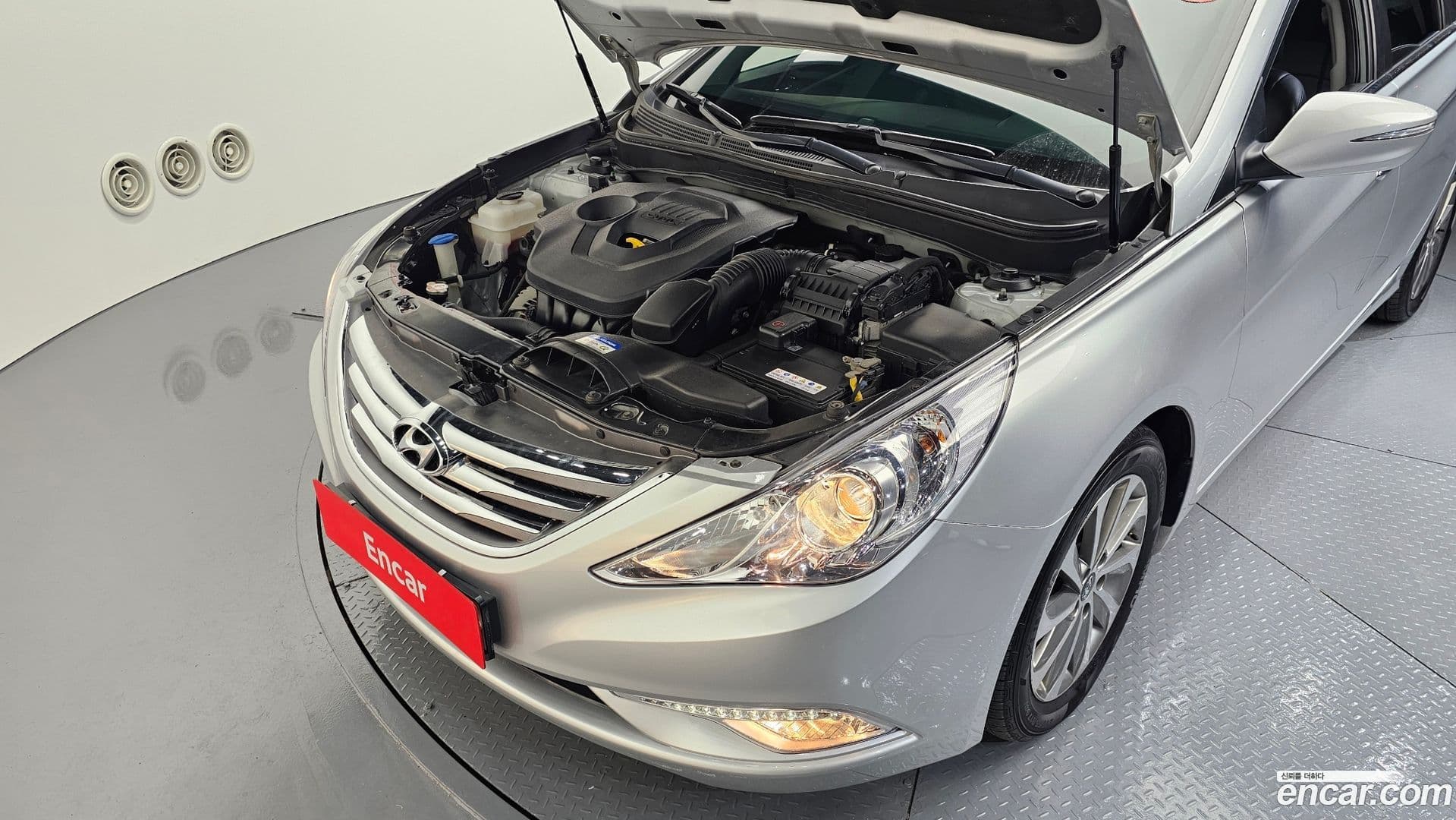 Main__Slider__Photo:Sonata Hyundai 2013.8-5