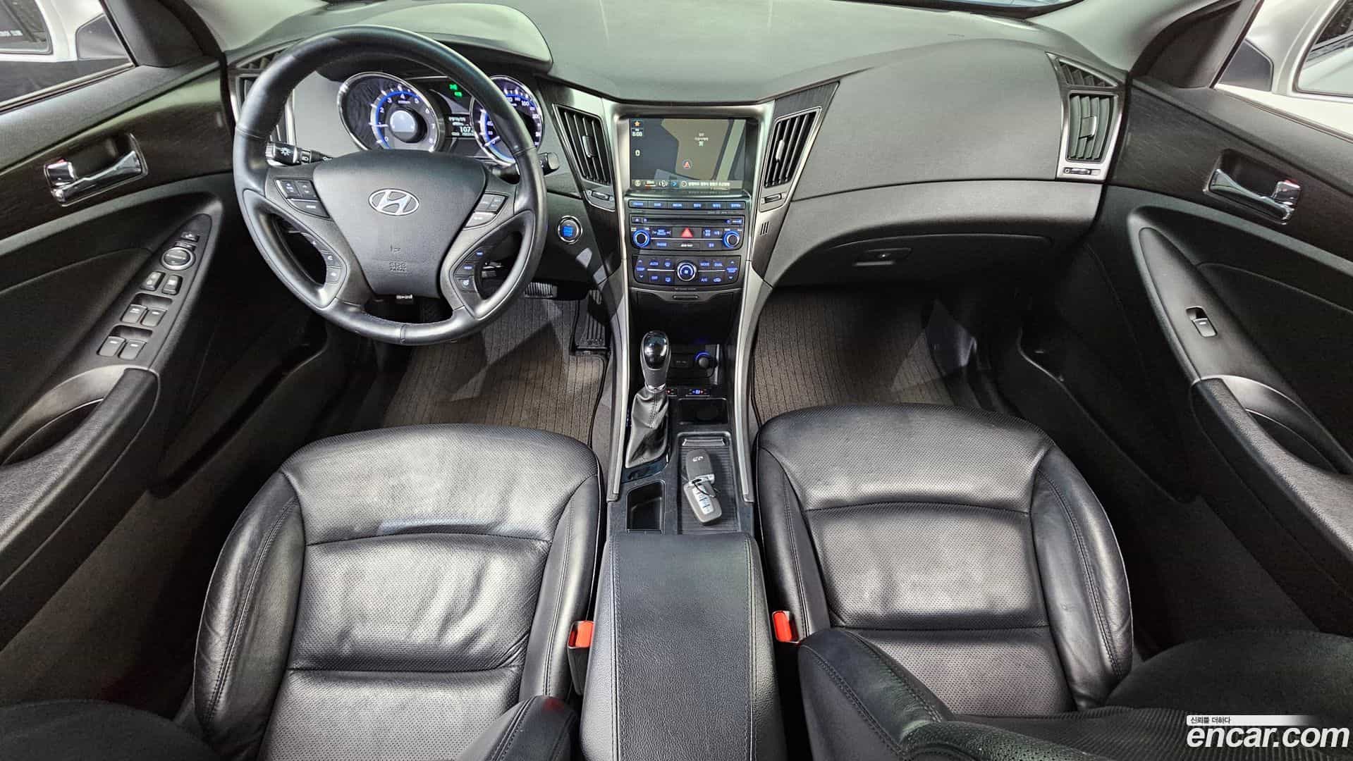 Sonata Hyundai 2013.8-INNER-007